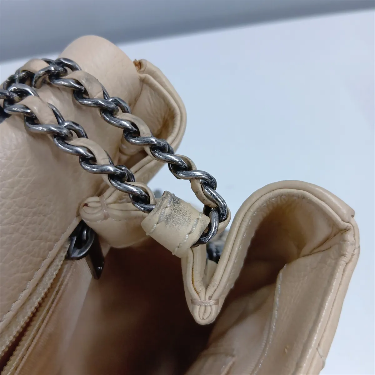 Matelassé Leather Single Flap Single Chain Bag, Beige, Gunmetal Hardware, Item No. 23246451 (Serial No. 23) — view 15