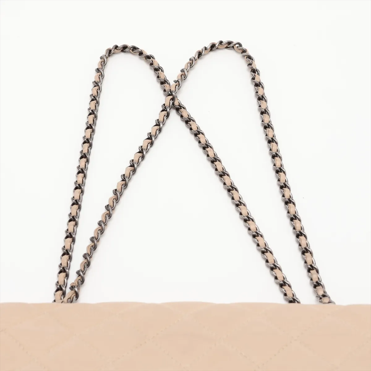 Matelassé Leather Single Flap Single Chain Bag, Beige, Gunmetal Hardware, Item No. 23246451 (Serial No. 23) — view 6
