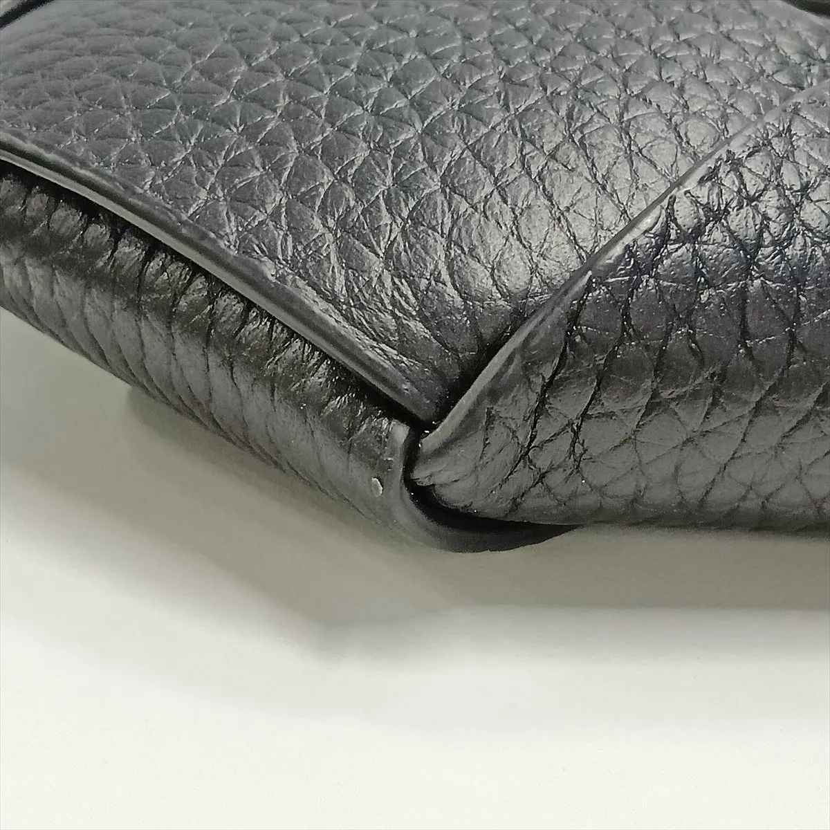 Maxi Intrecciato Diagono Leather Clutch Bag, Black — view 12