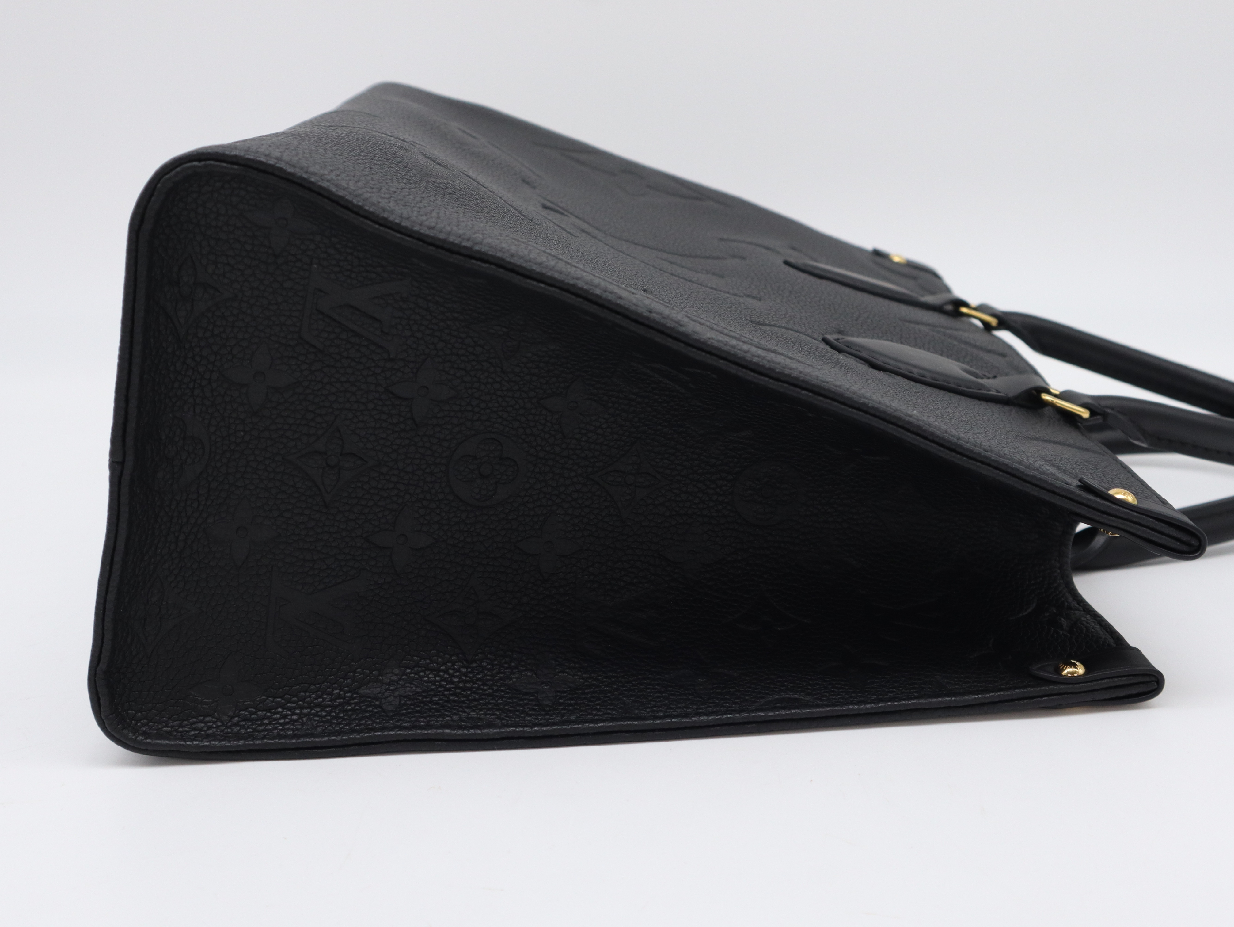 M45595 Monogram Empreinte OnTheGo MM Noir Tote Bag (RFID detected) — view 4