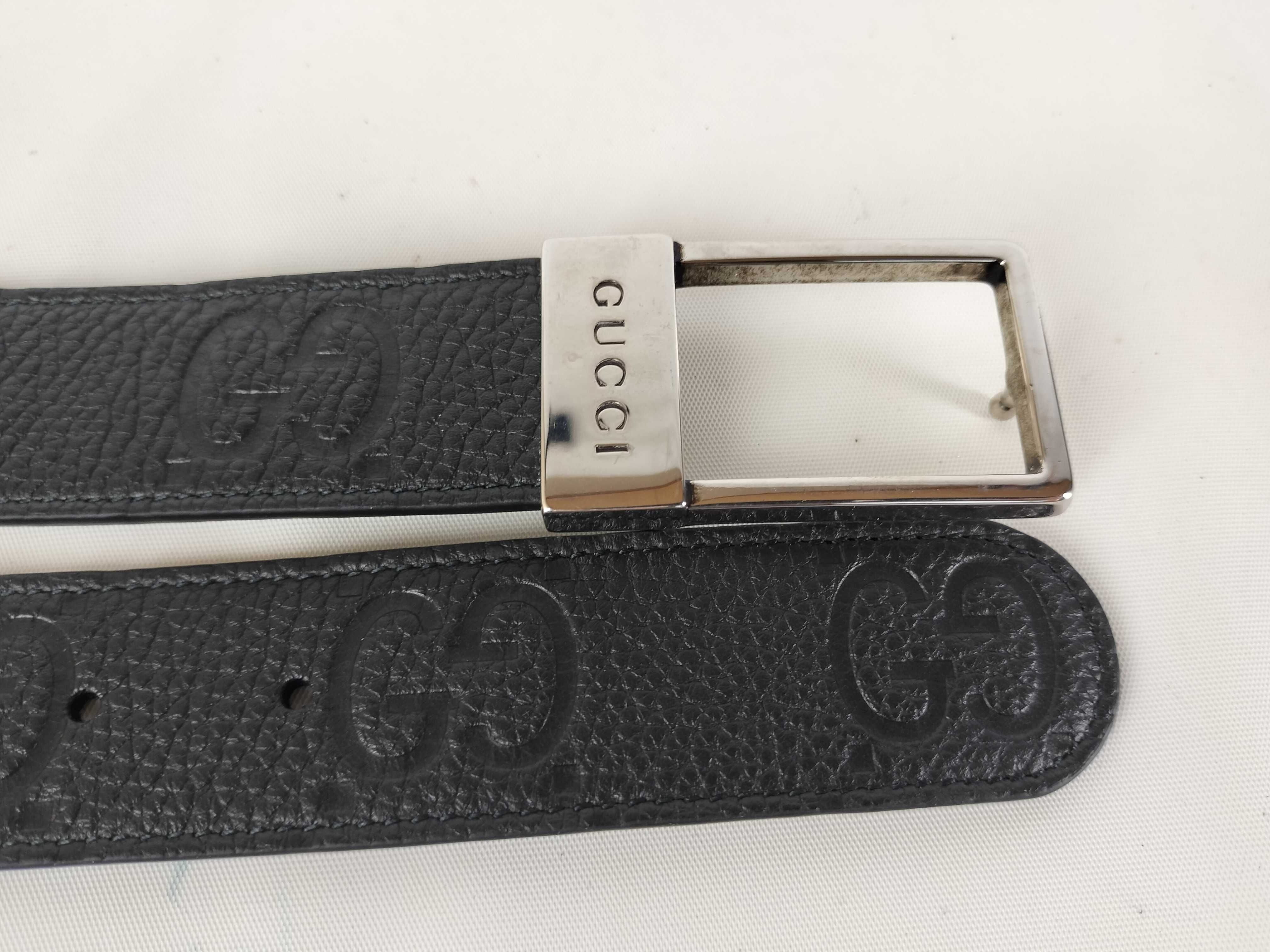 GG embossed silver hardware belt — view 3