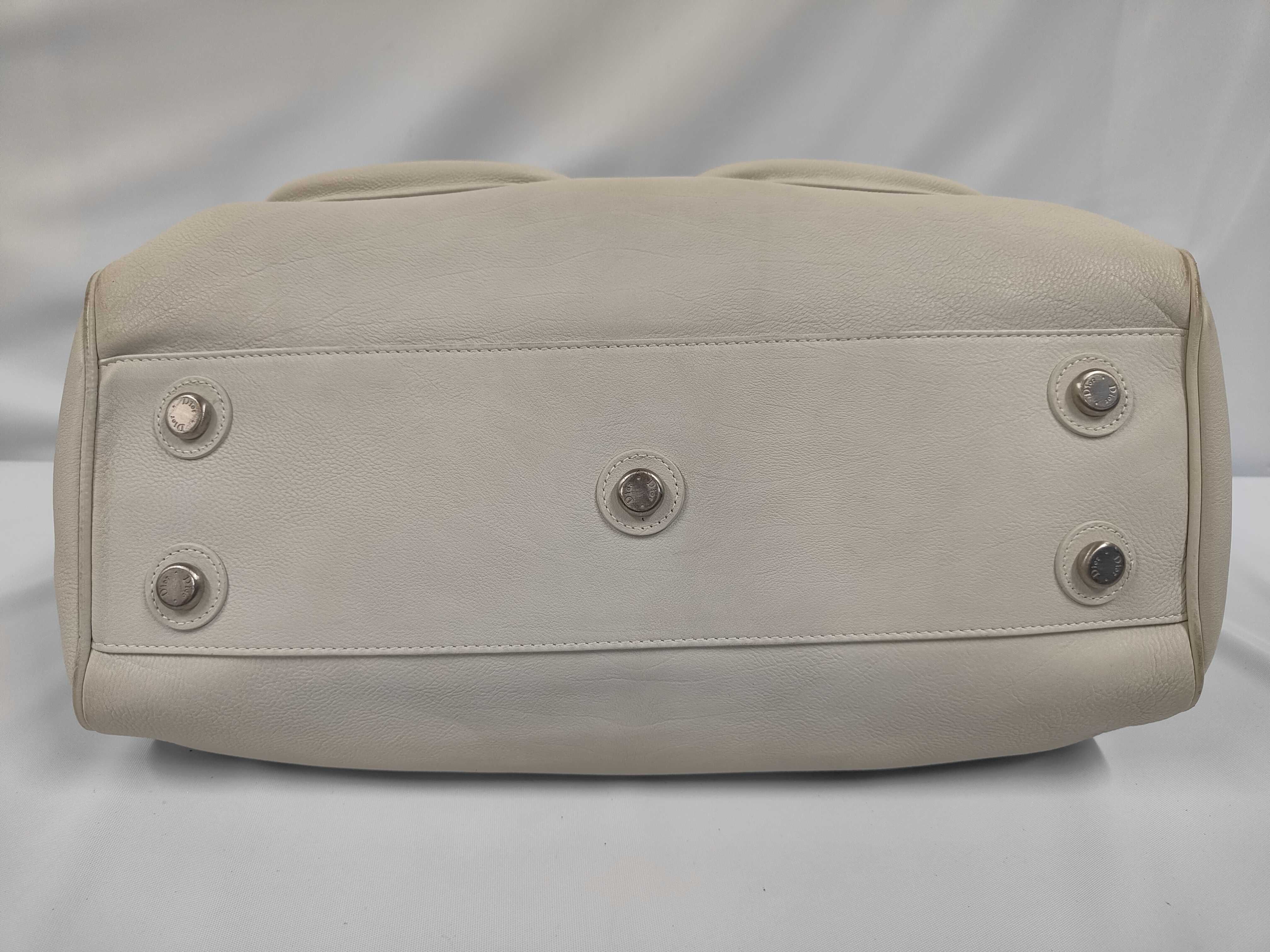 Leather Handbag, White Shoulder Bag — view 3