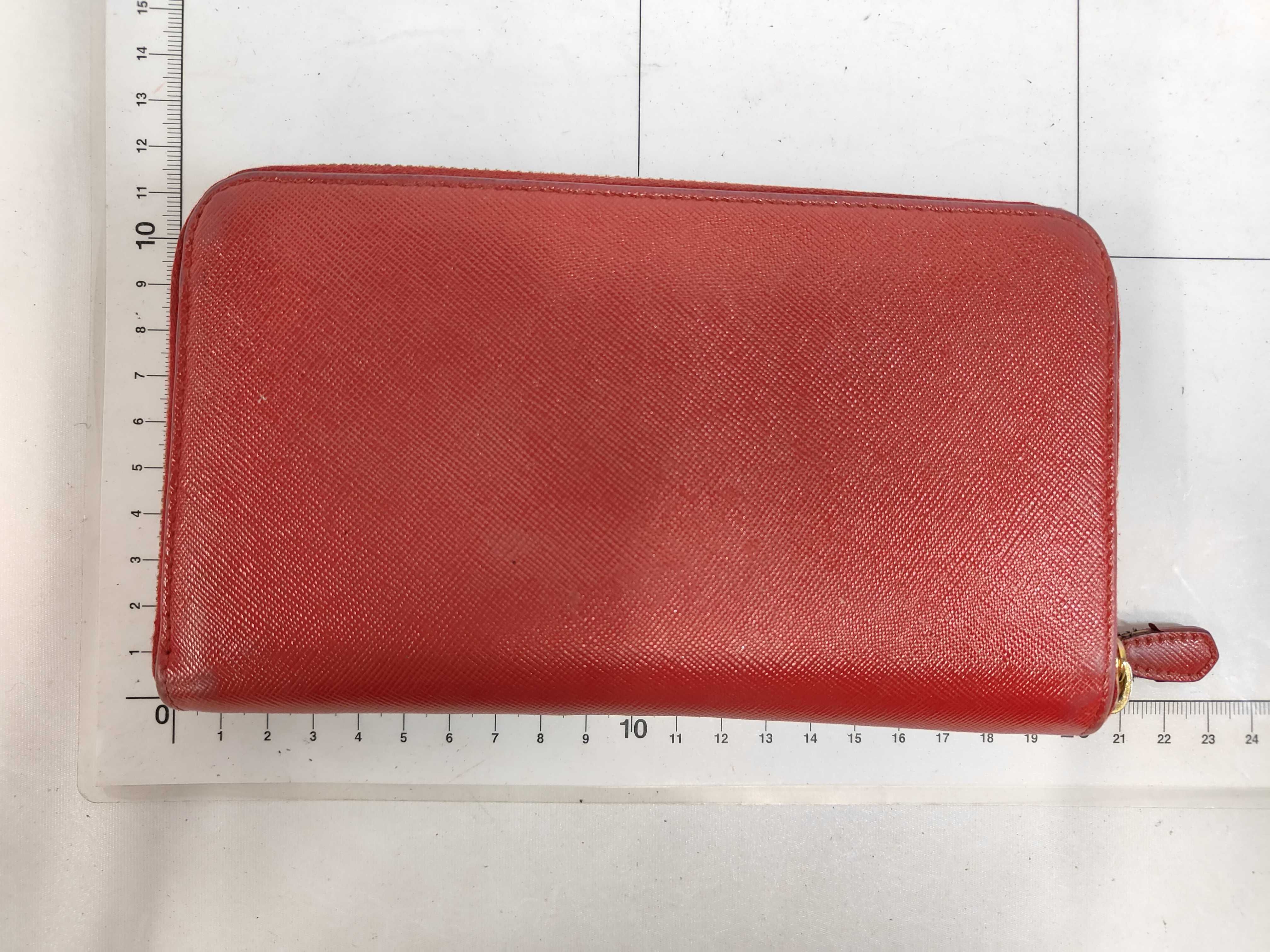 long wallet — view 2