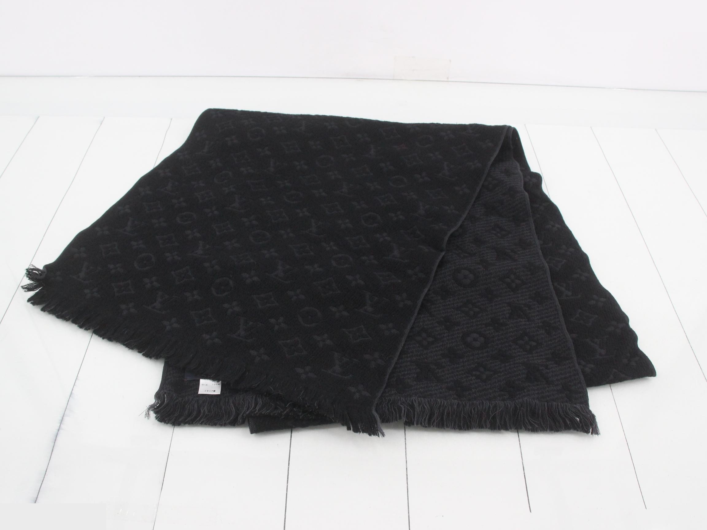 Monogram scarf with tag, black. — view 2