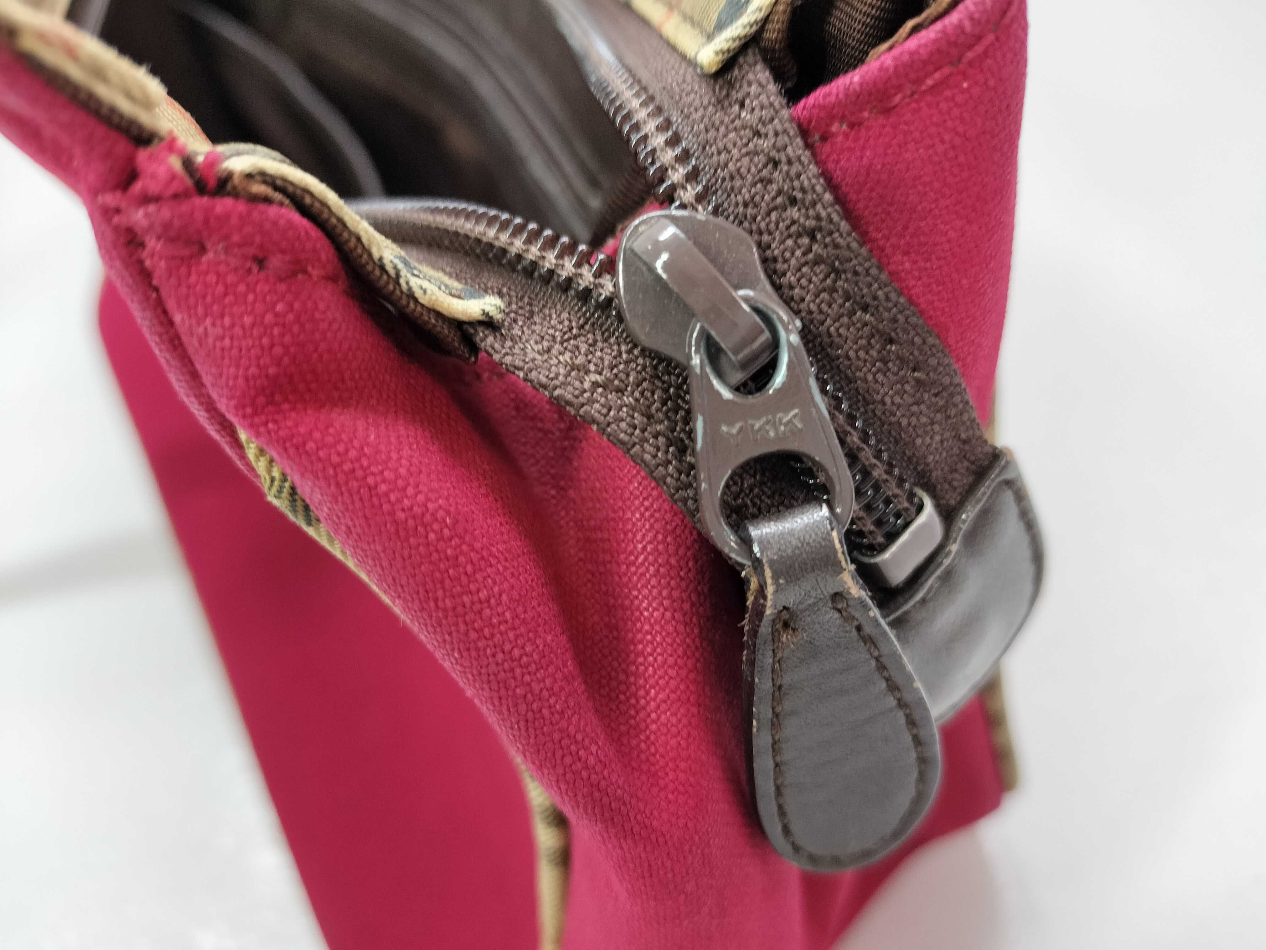 Nova Check Red Burberrys Handbag — view 13