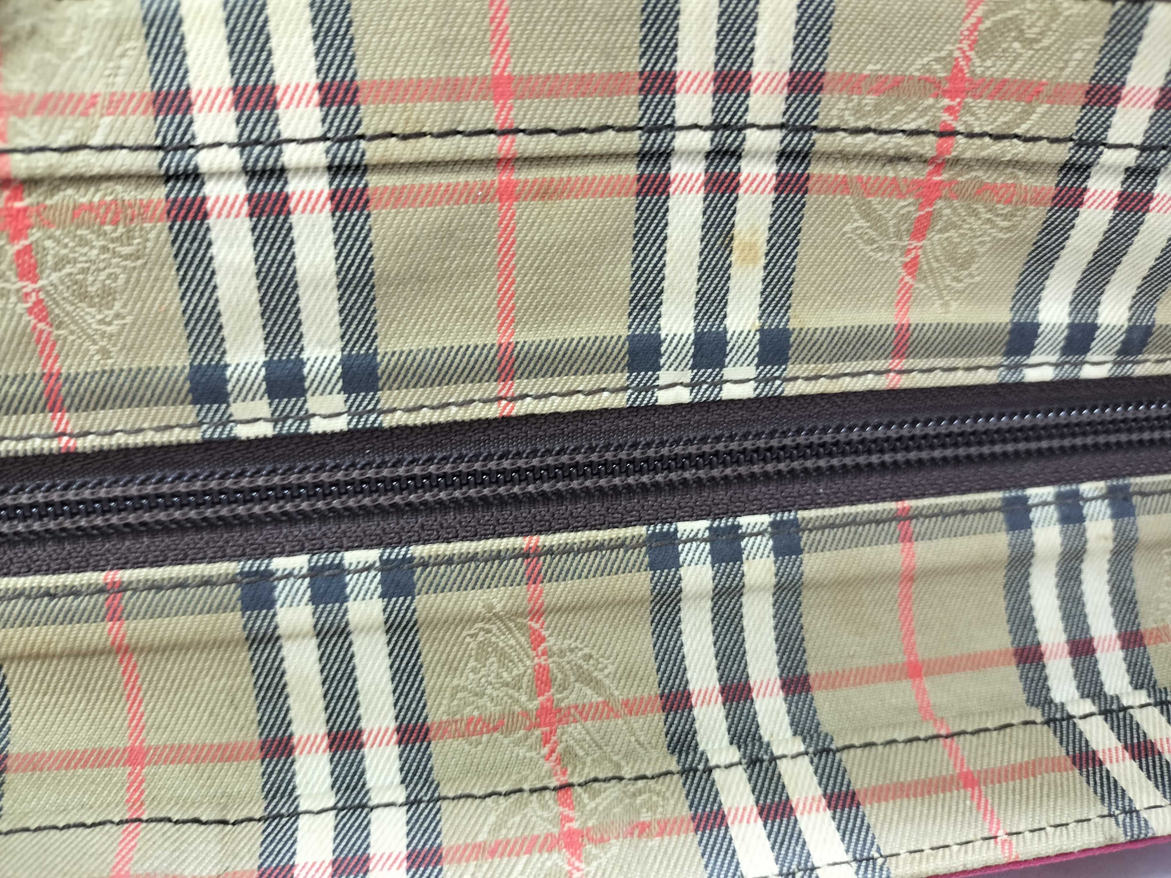 Nova Check Red Burberrys Handbag — view 6