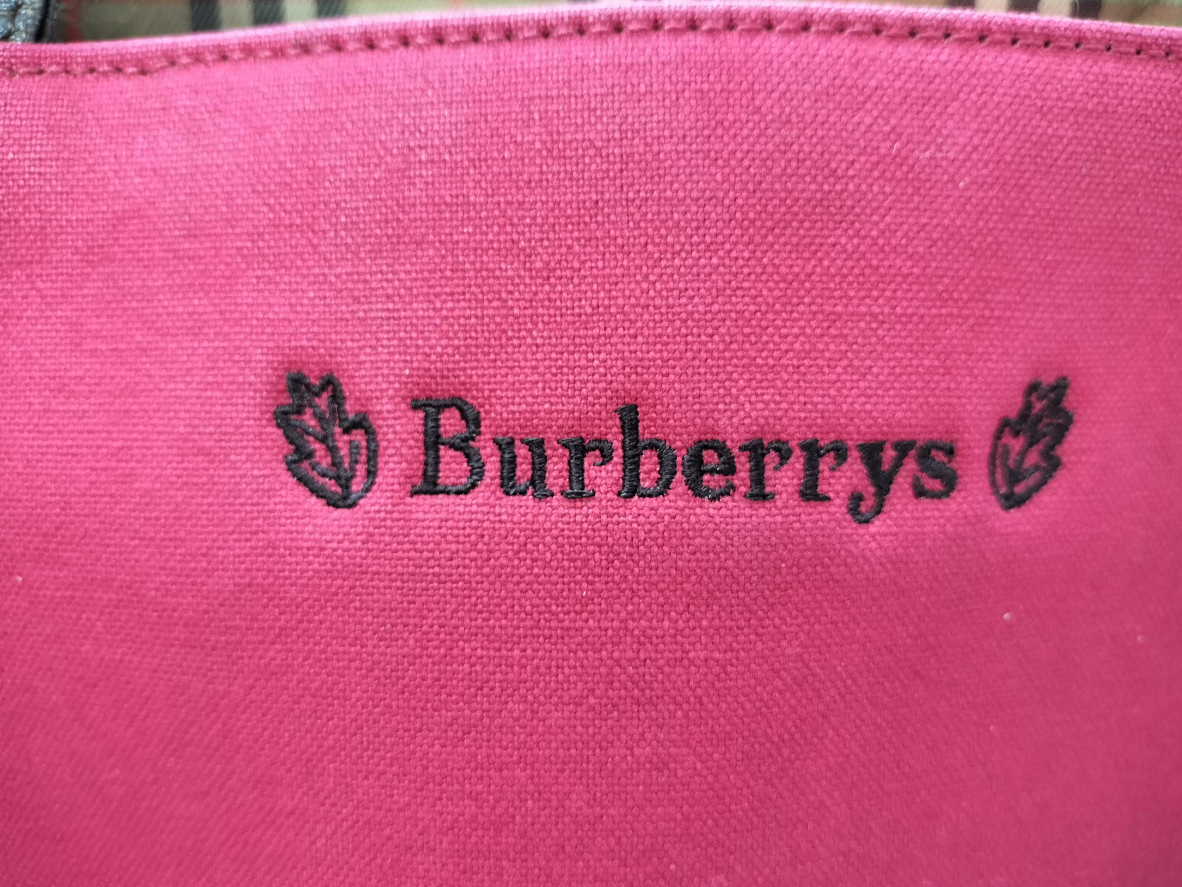 Nova Check Red Burberrys Handbag — view 9