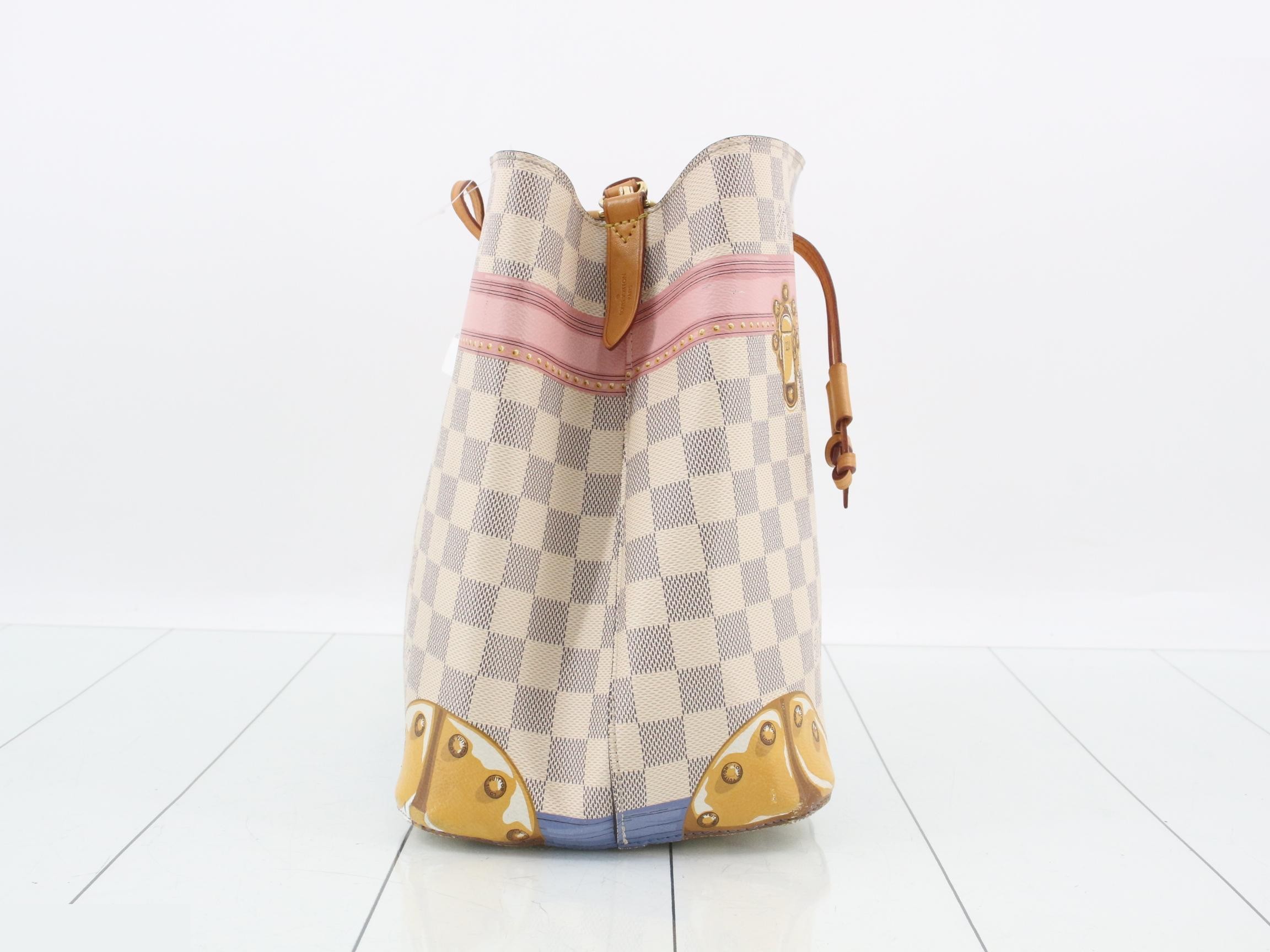 Shoulder bag — view 4