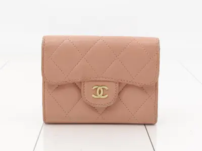 Matelassé (bag) and coin case, Classic Flap