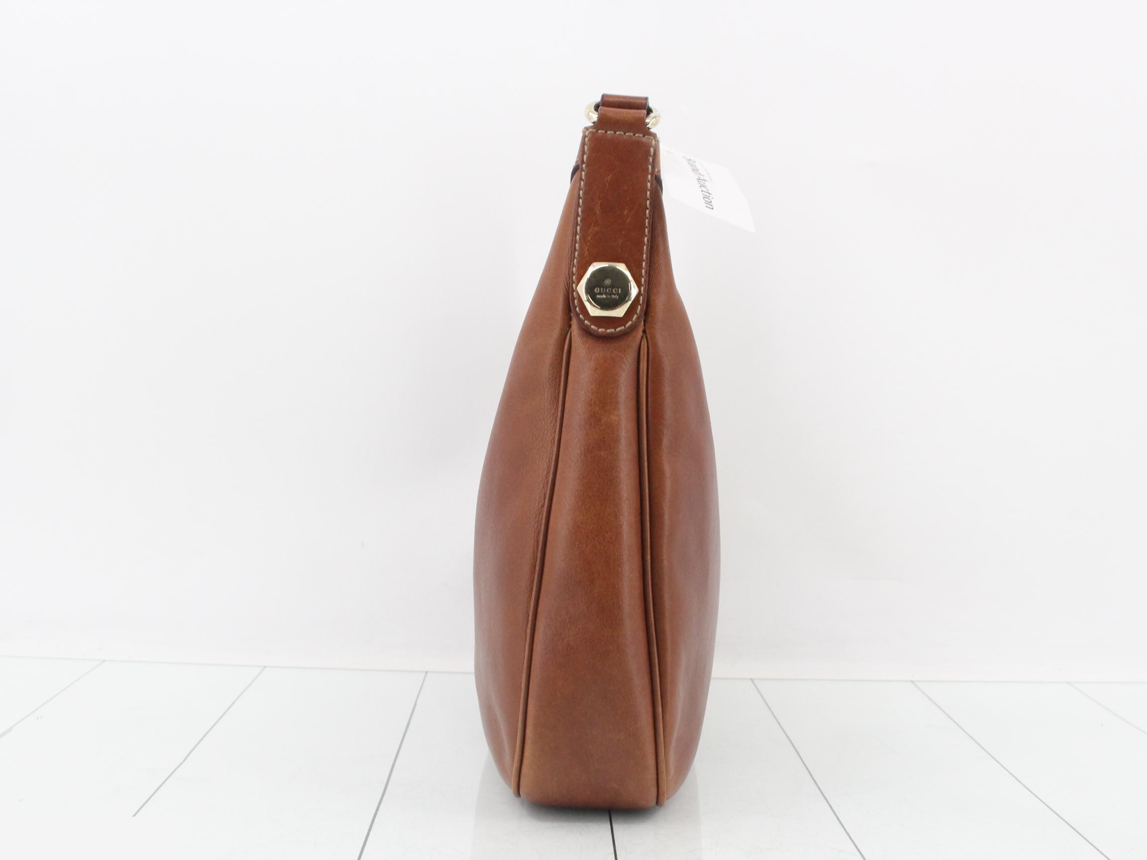 Leather shoulder bag — view 3