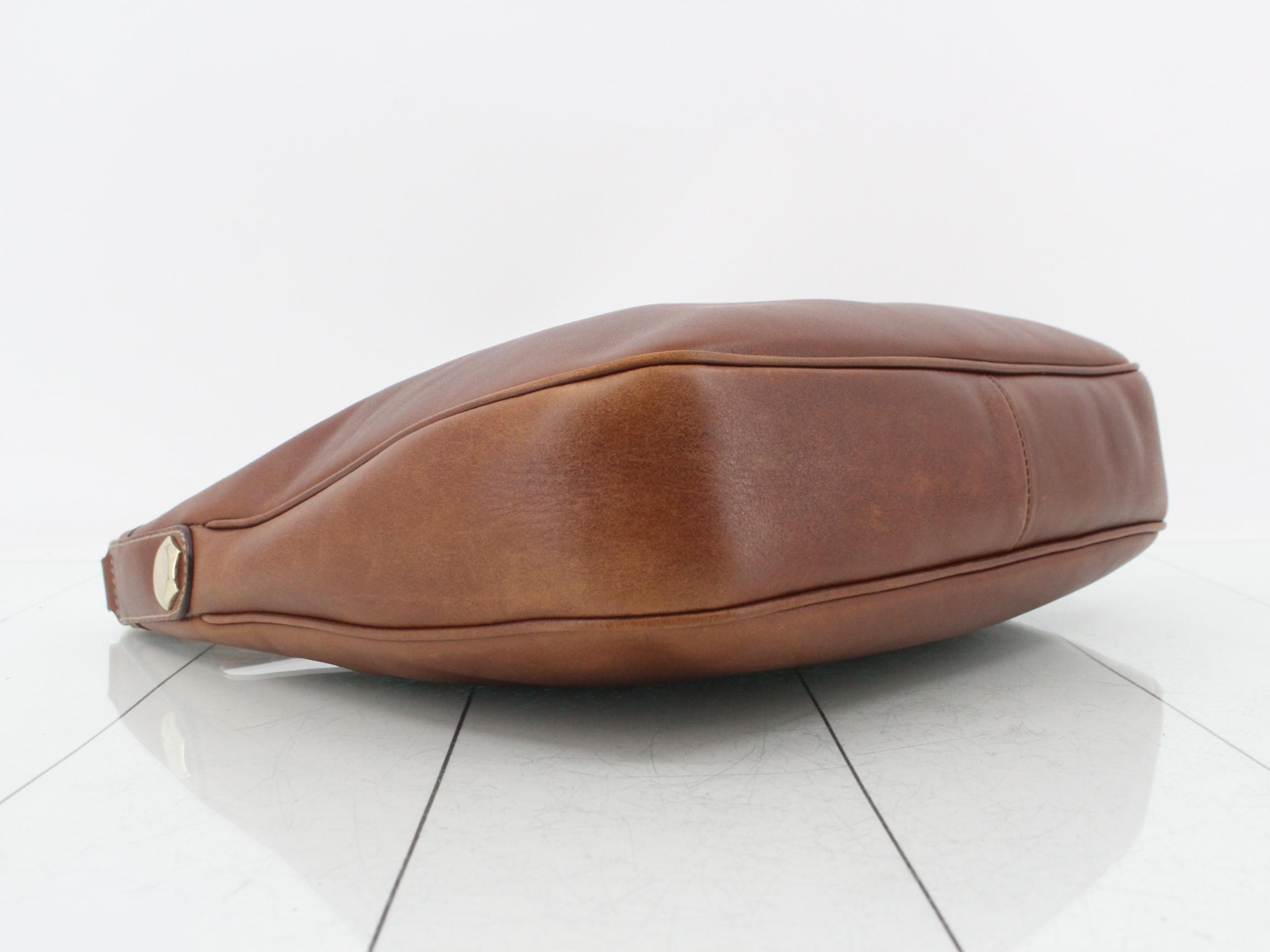 Leather shoulder bag — view 5