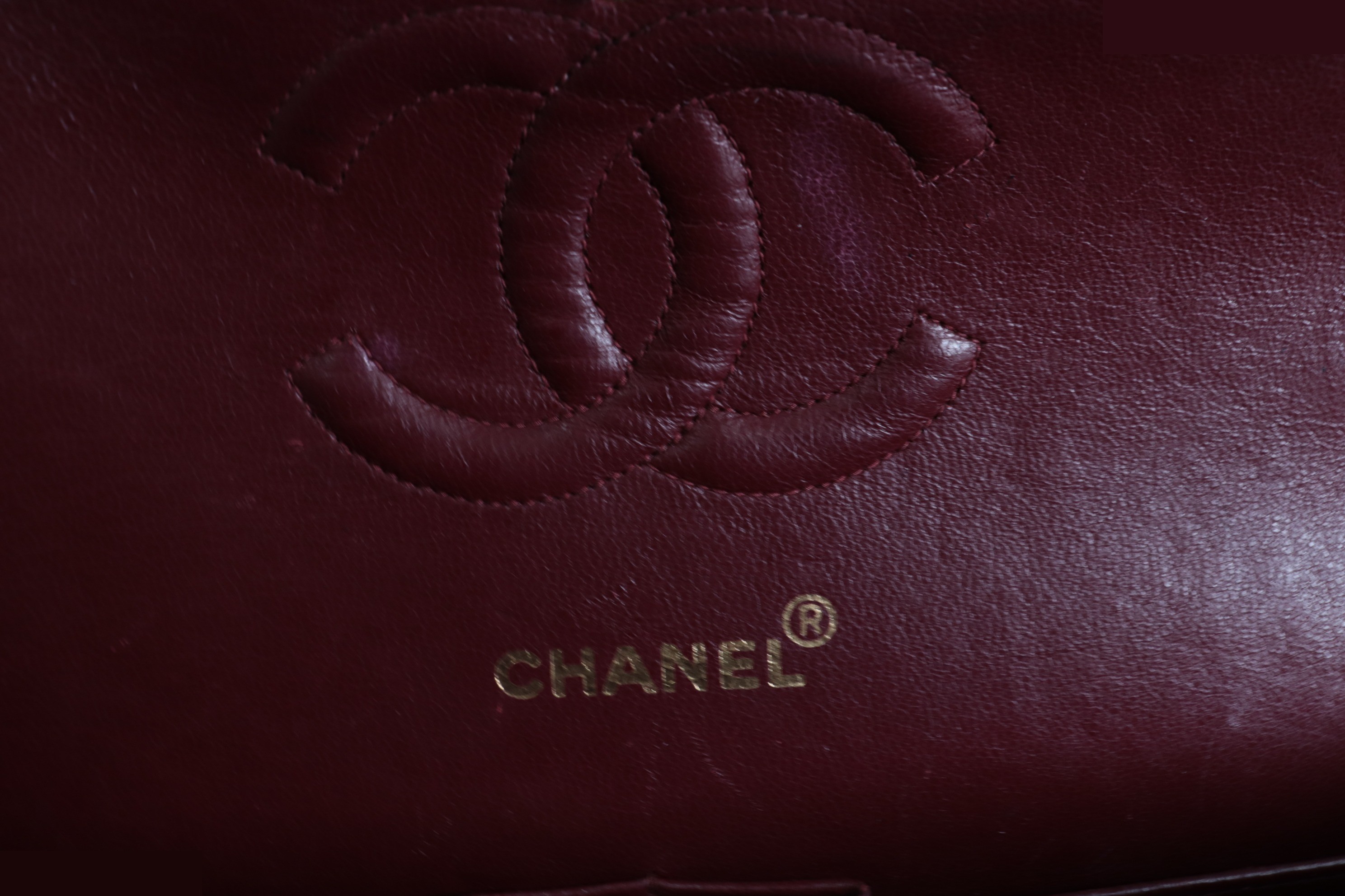 Double flap 25 Lambskin Chain Shoulder Bag, Series 4 — view 7
