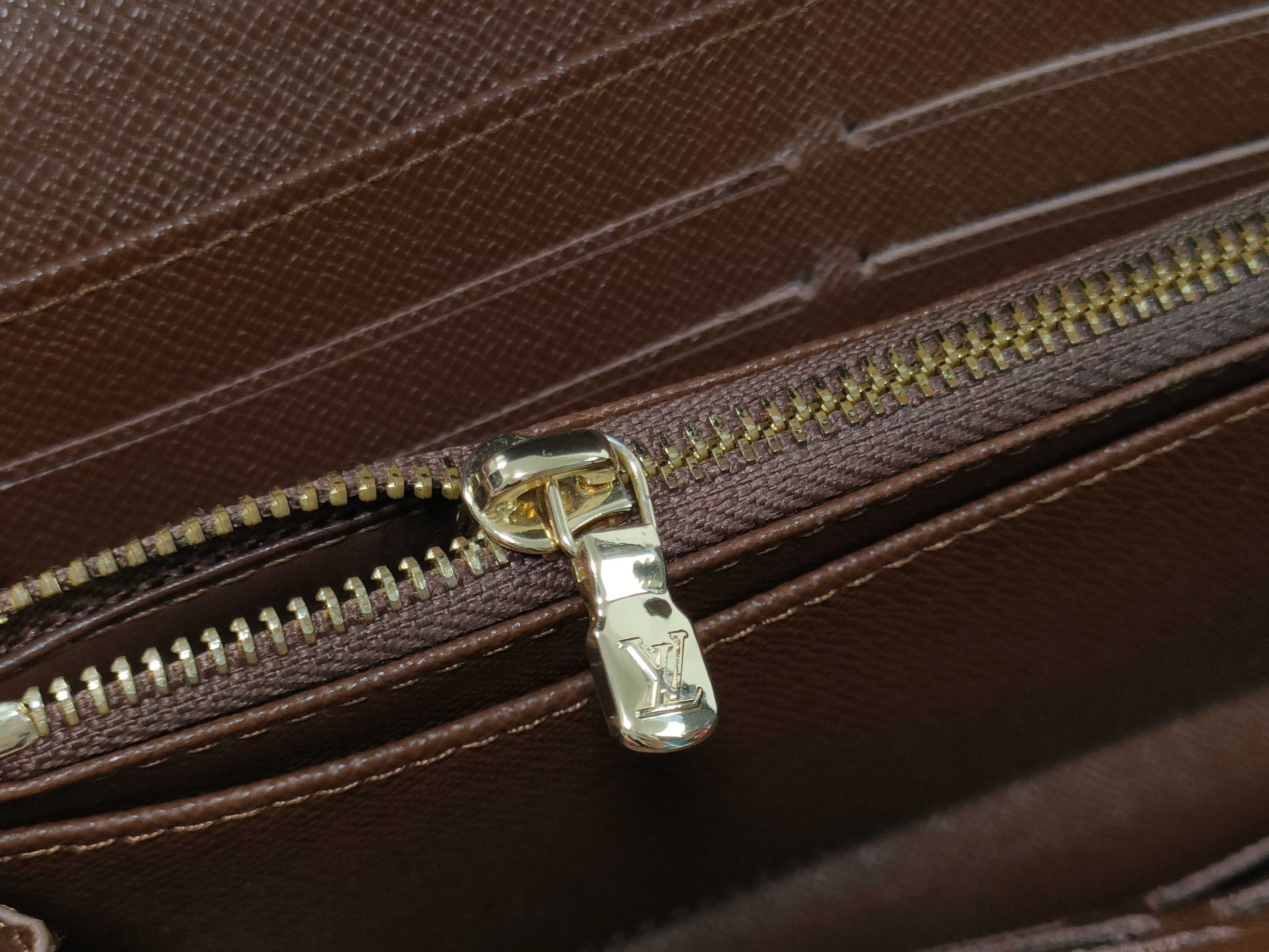 Monogram Portefeuille Sarah CA2169 Wallet — view 14