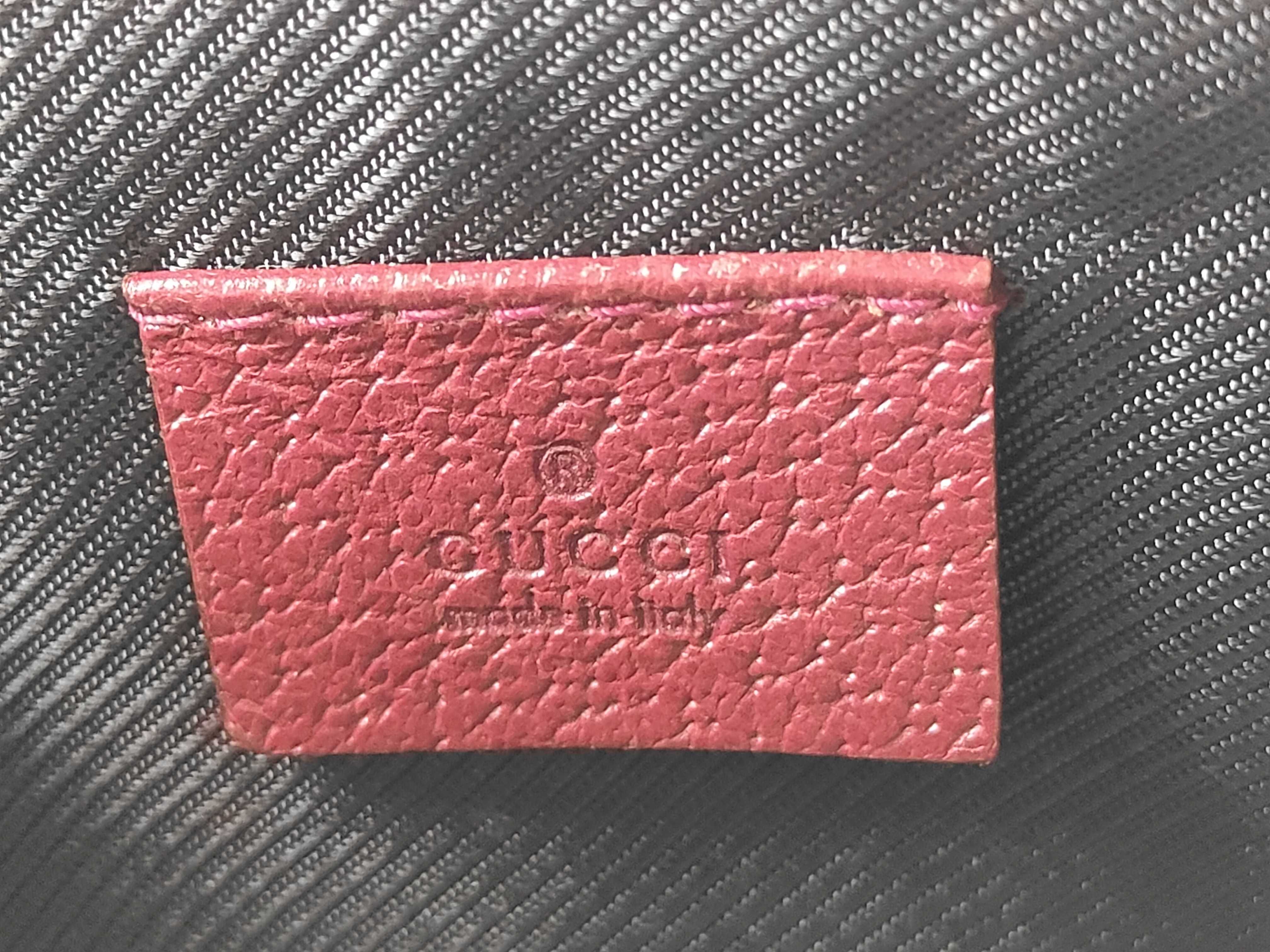 GG Canvas Gucci Handbag Pouch — view 13