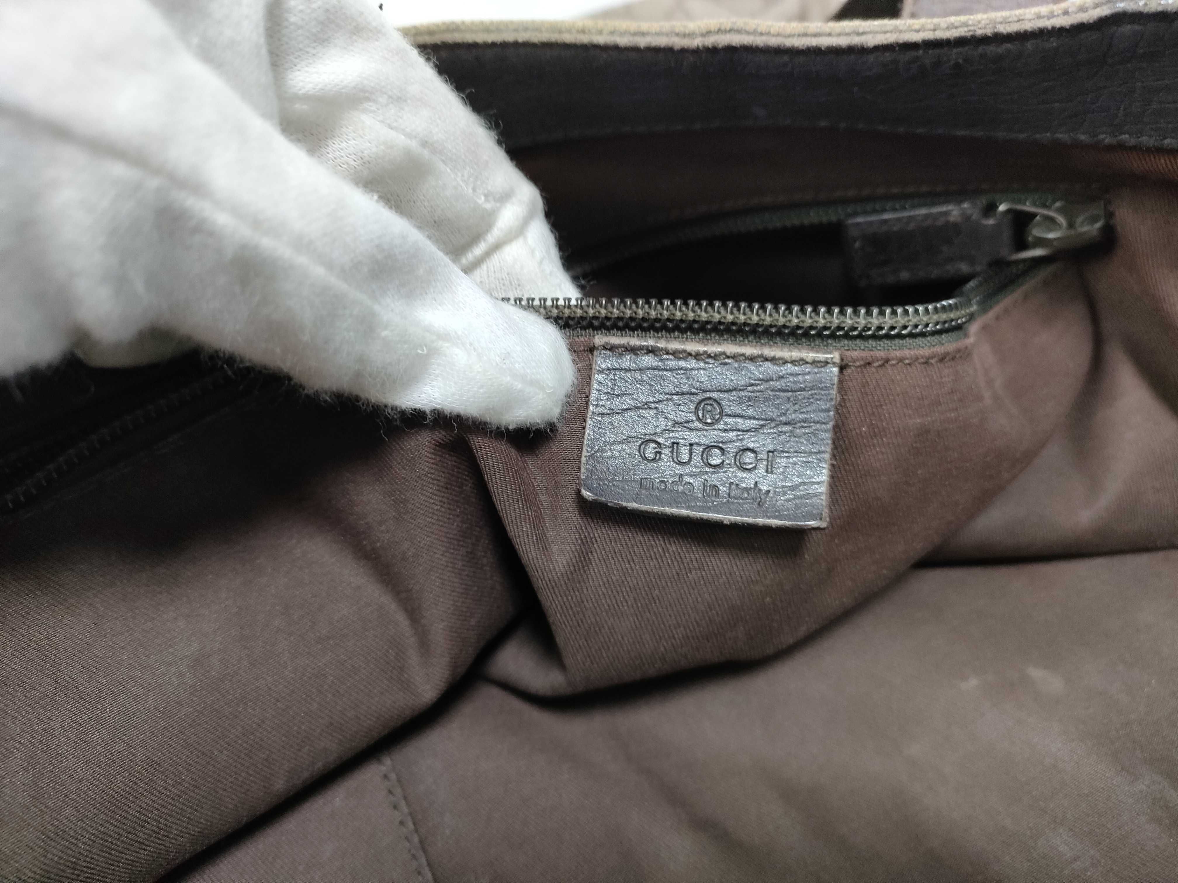 GG Supreme Handbag — view 14