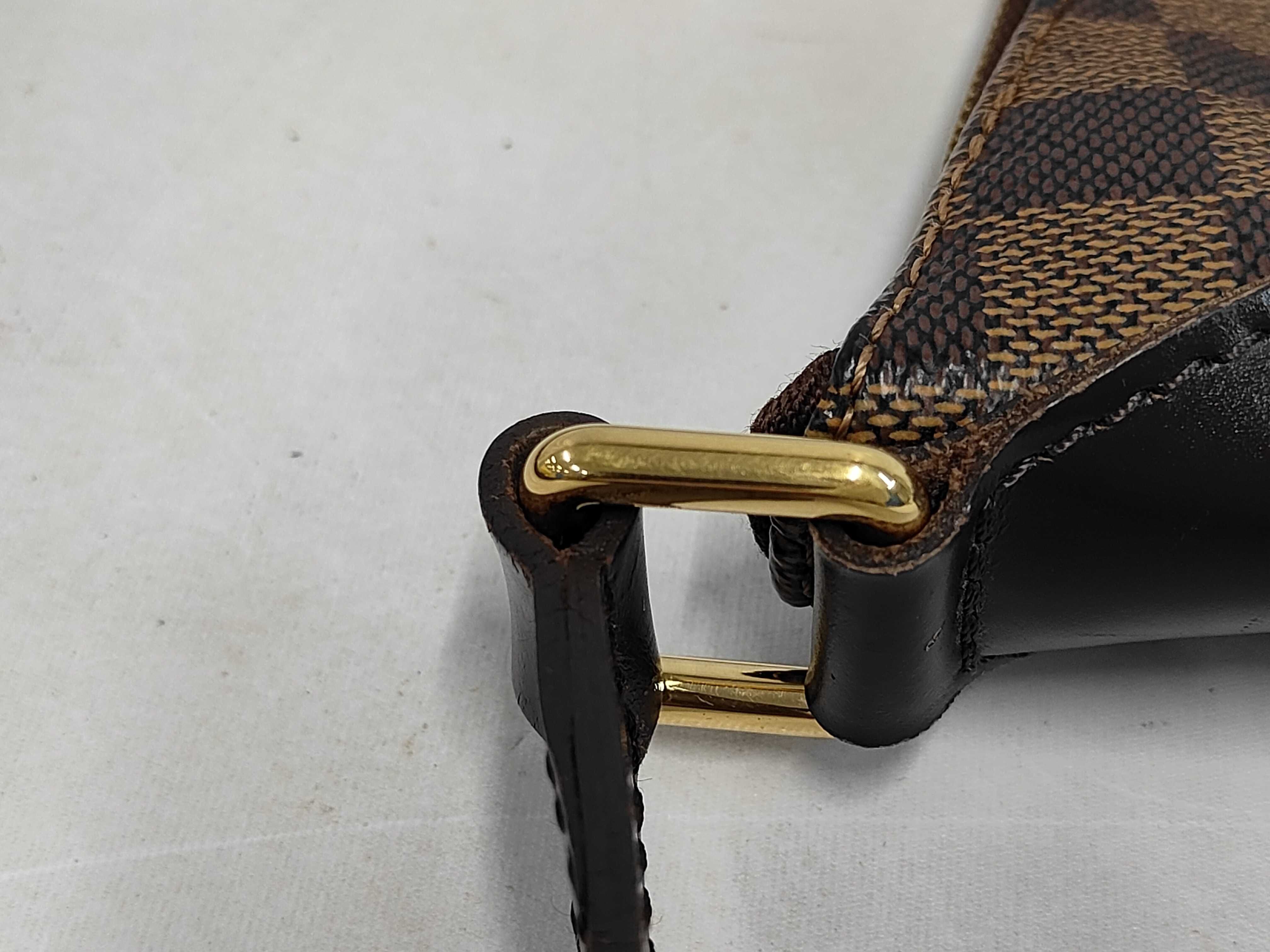 Damier Bloomsbury PM Shoulder Bag — view 6