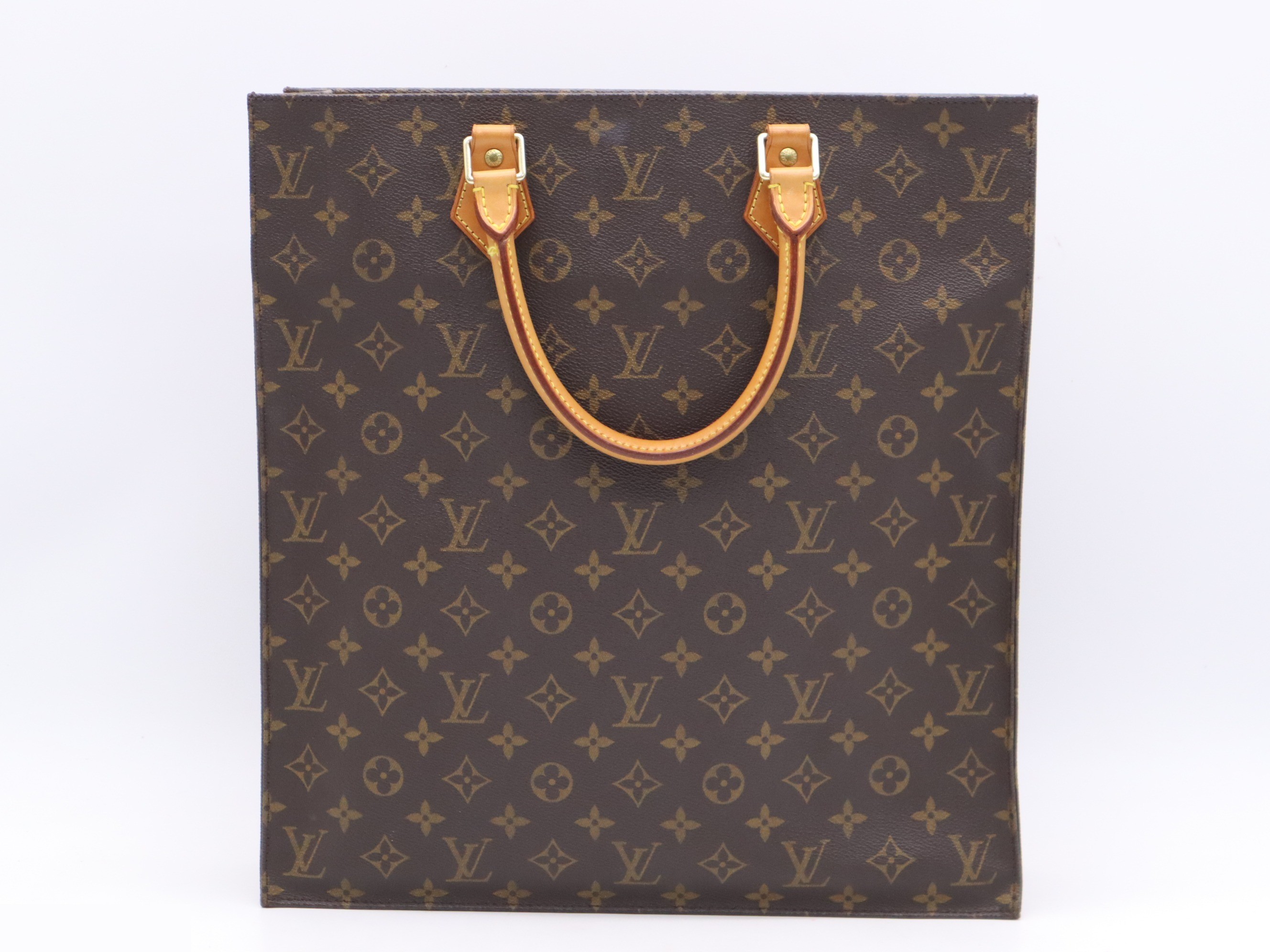 Sac Pla — view 2