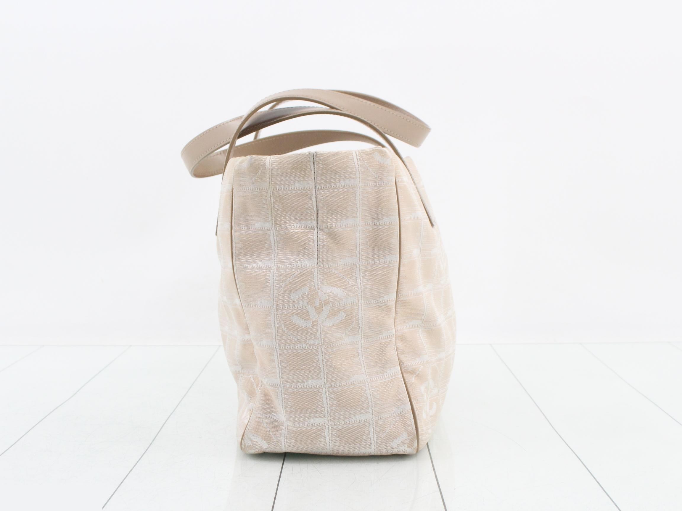 New Travel Line Tote — view 4