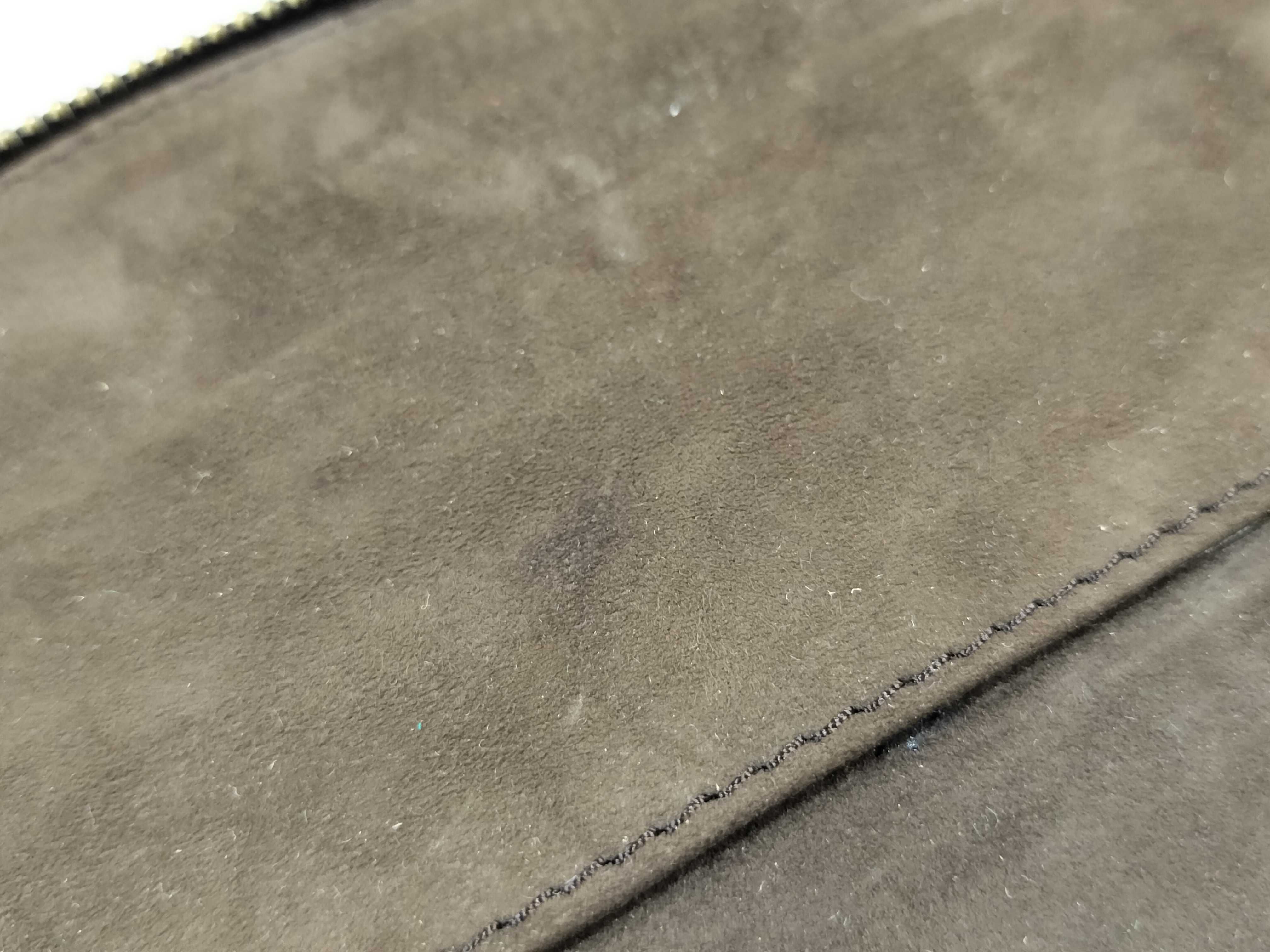 Monogram Louis Vuitton Monogram Accessory Case Rare Pouch — view 11
