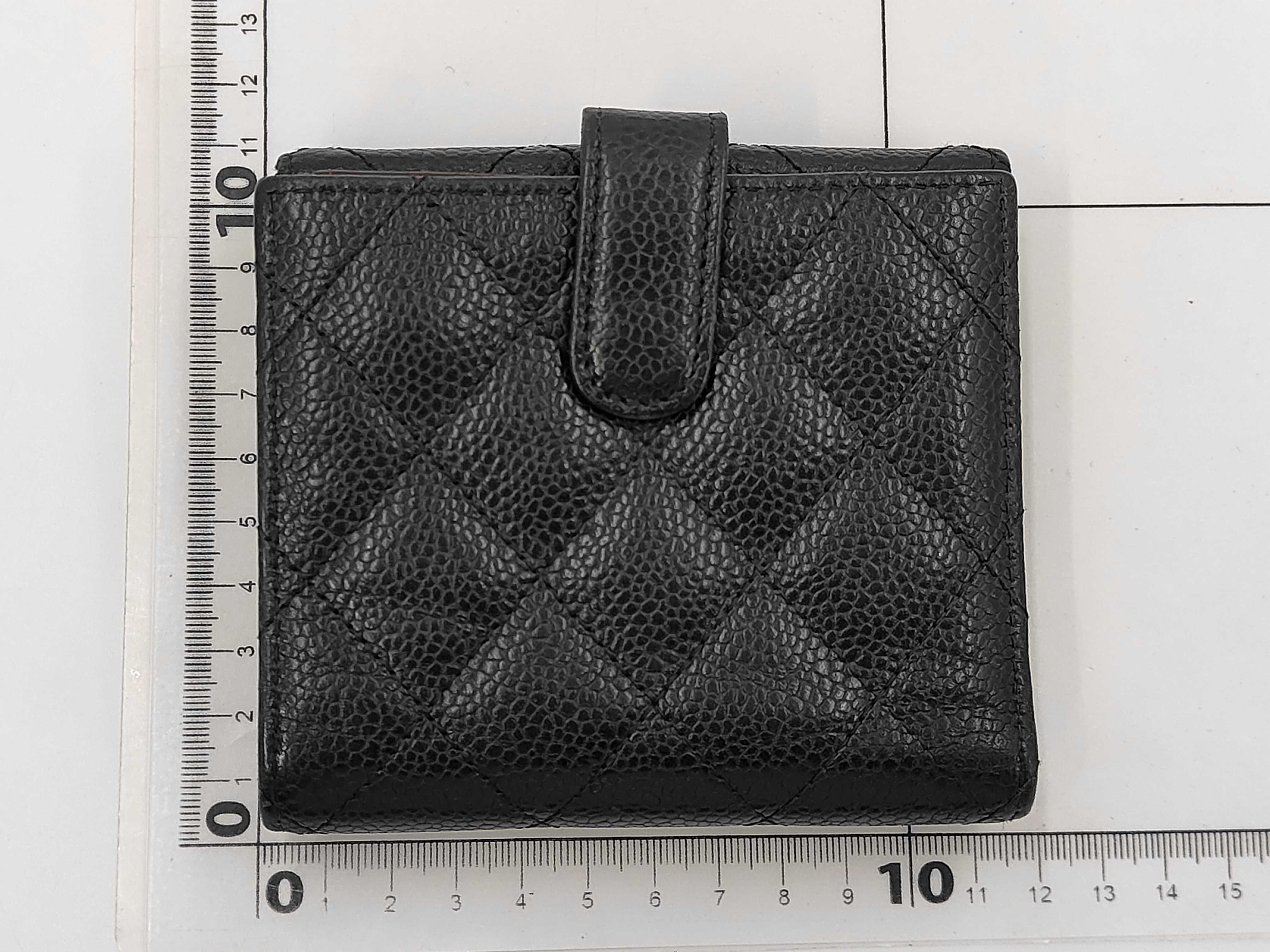 Matelassé Wallet, Caviar Leather, Black — view 2