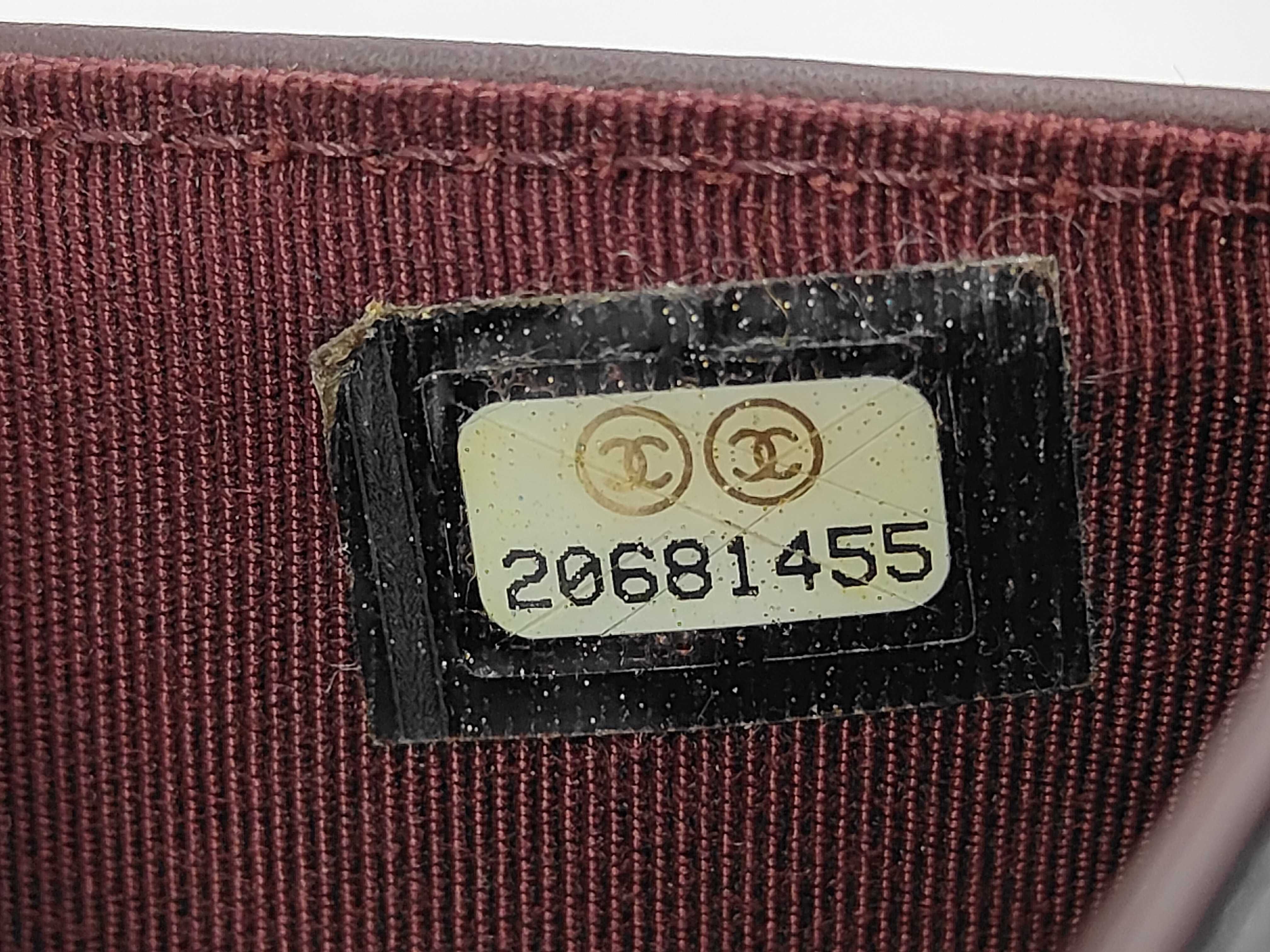 Matelassé Wallet, Caviar Leather, Black — view 15
