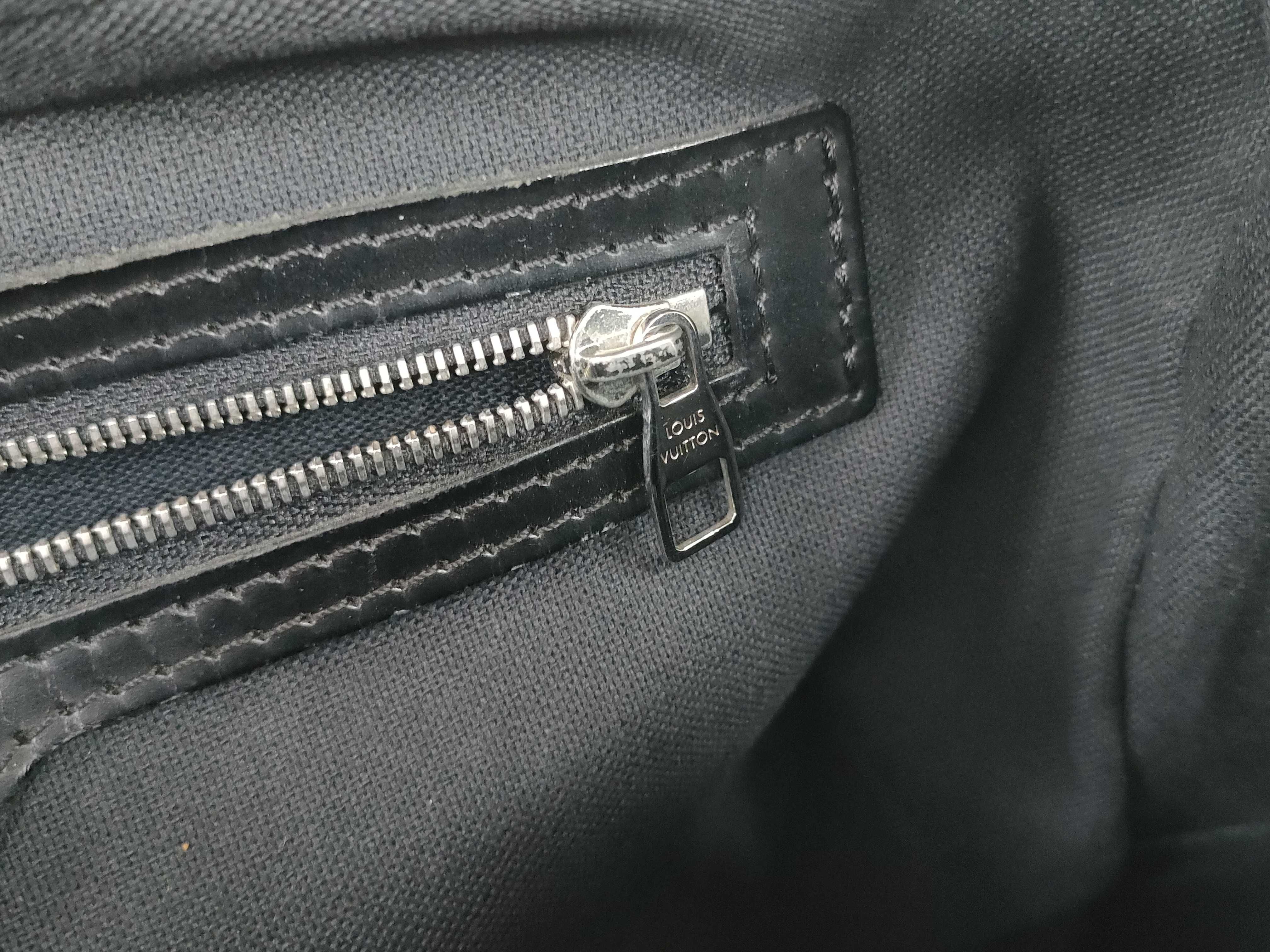 Damier Graphite Io Shoulder Bag — view 13