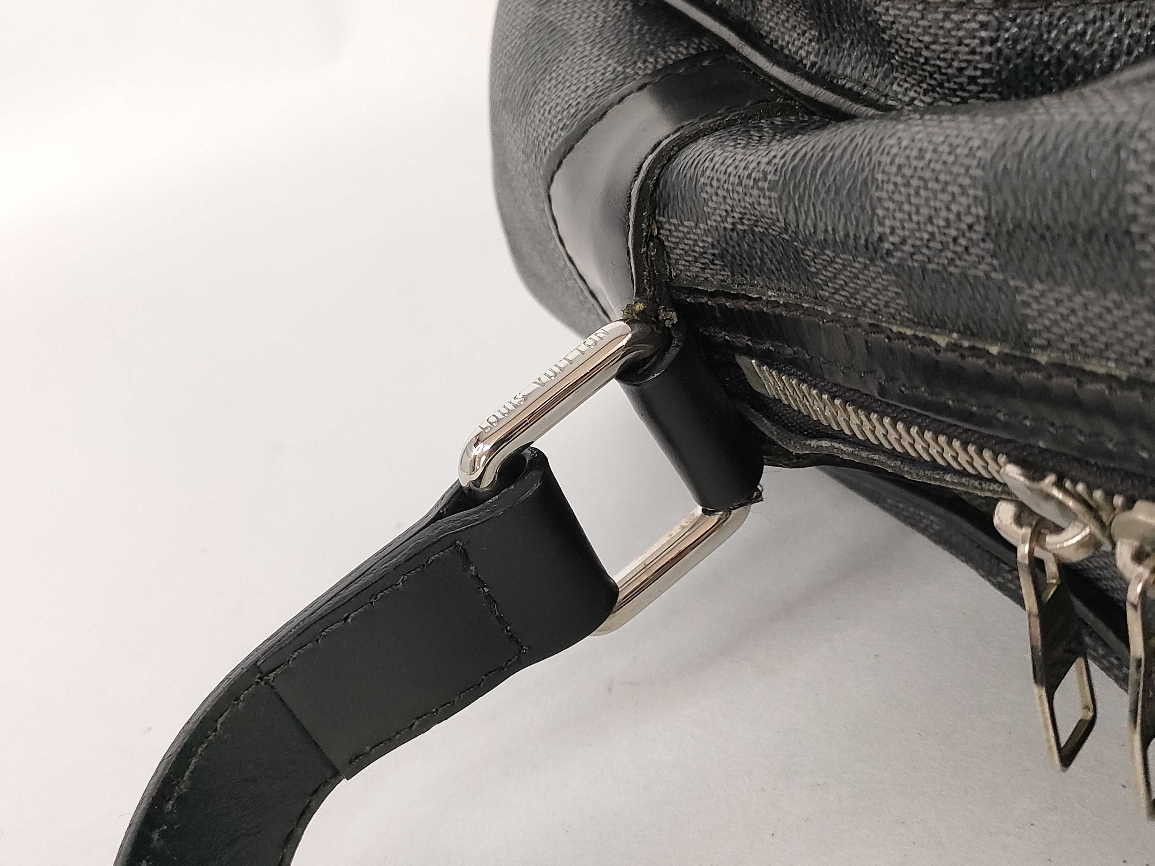 Damier Graphite Io Shoulder Bag — view 5