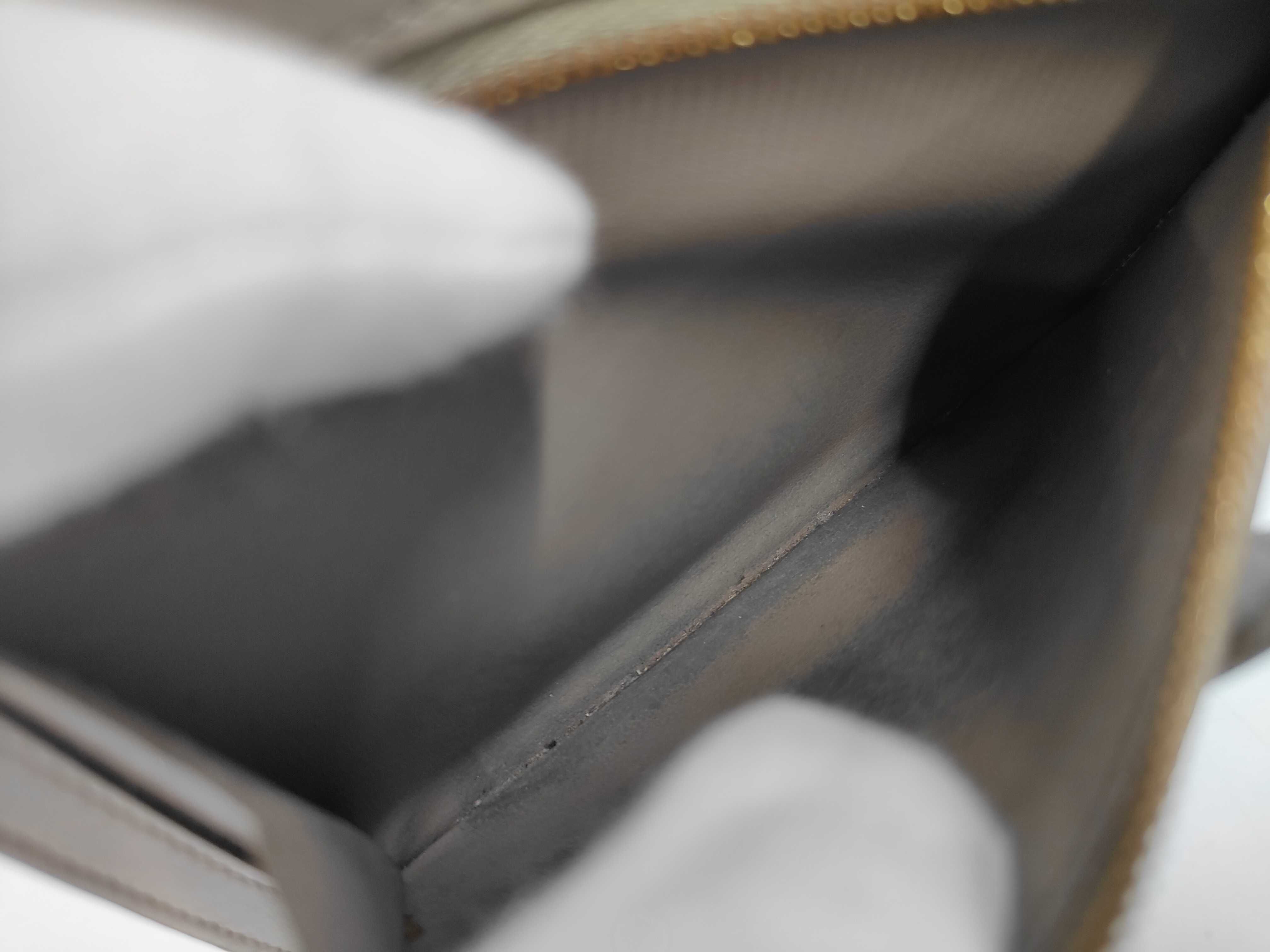 Medium Strap Wallet — view 13