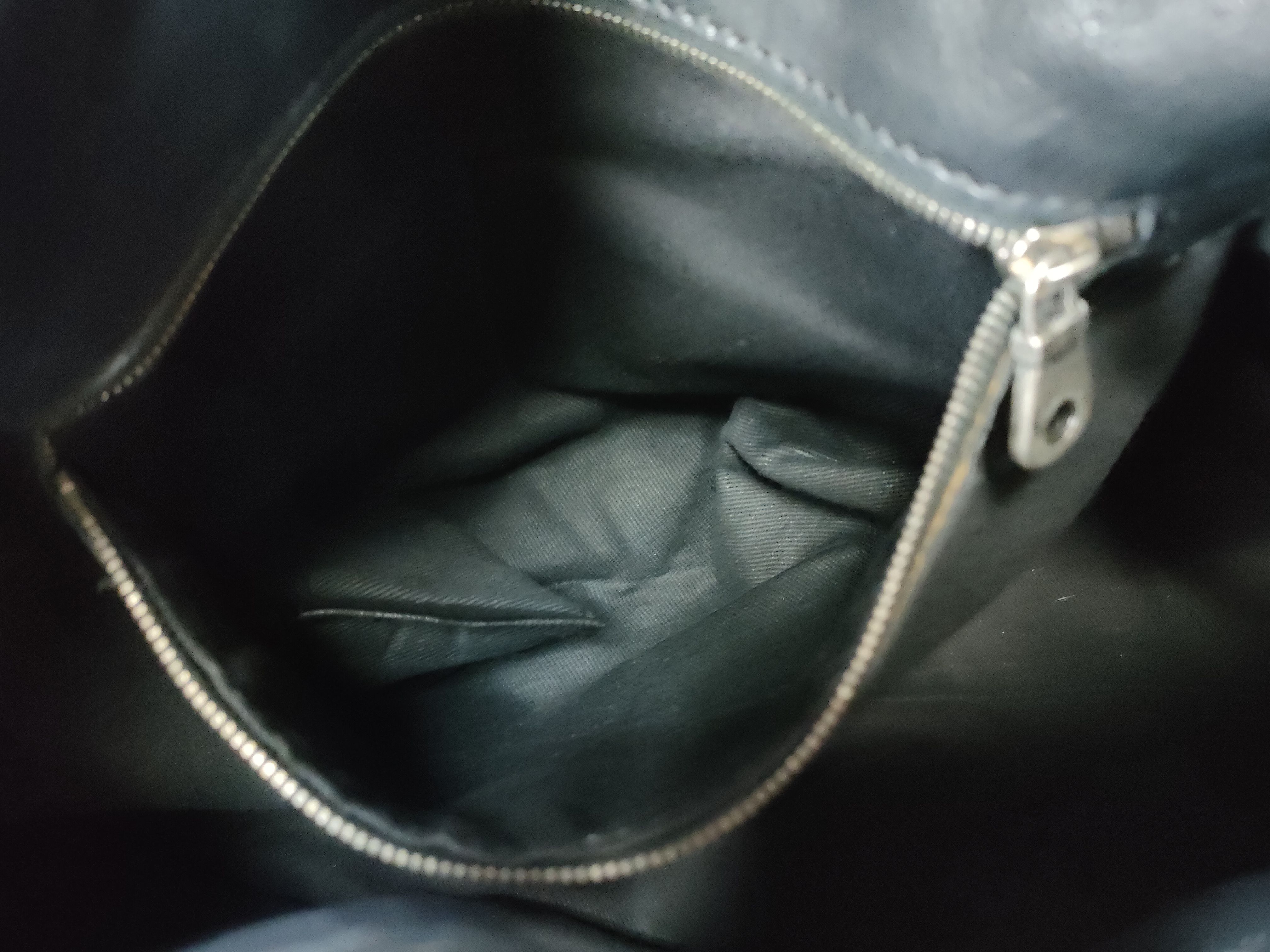 Silverado Rare Model Black Leather Handbag — view 13