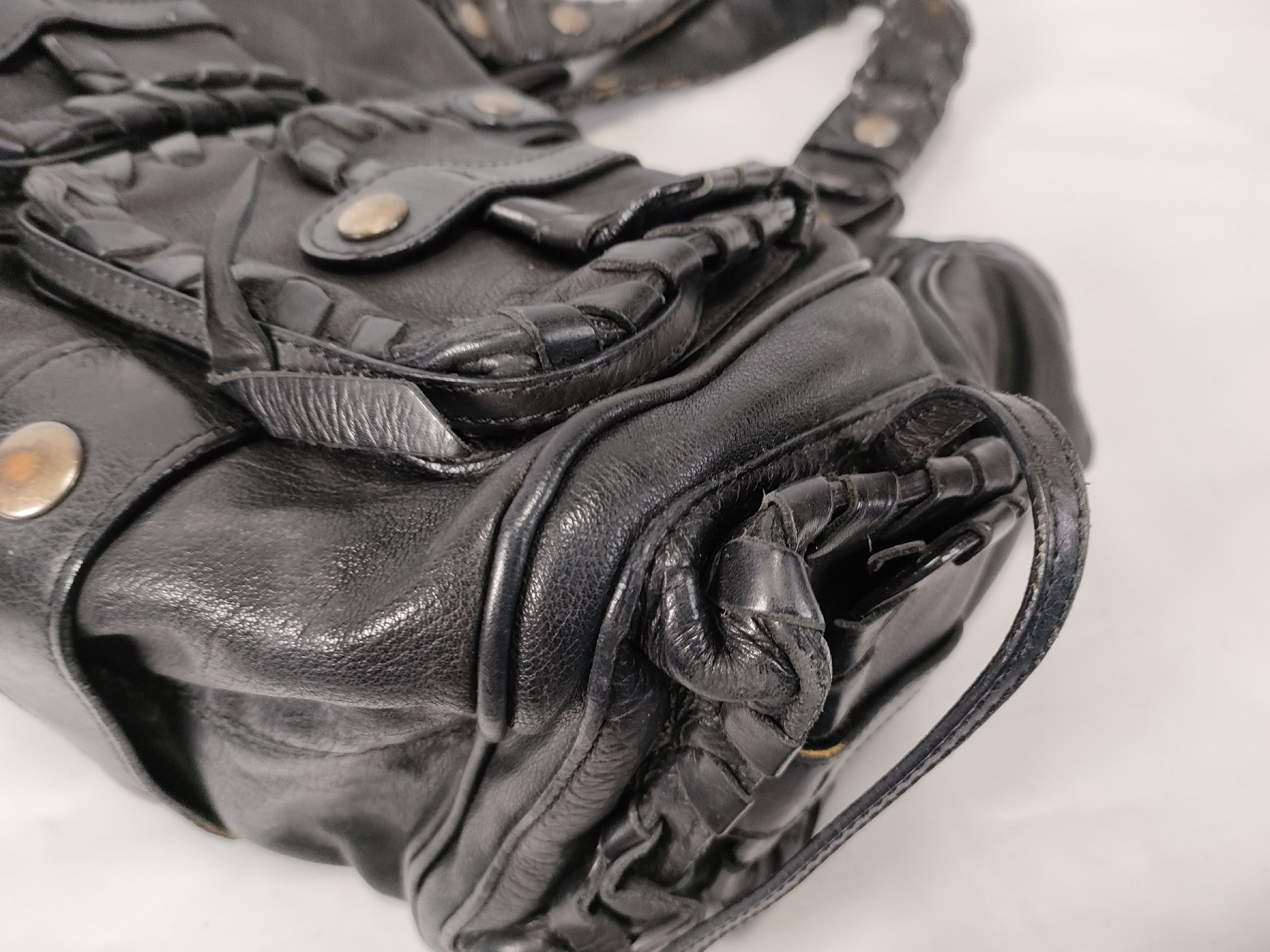 Silverado Rare Model Black Leather Handbag — view 6
