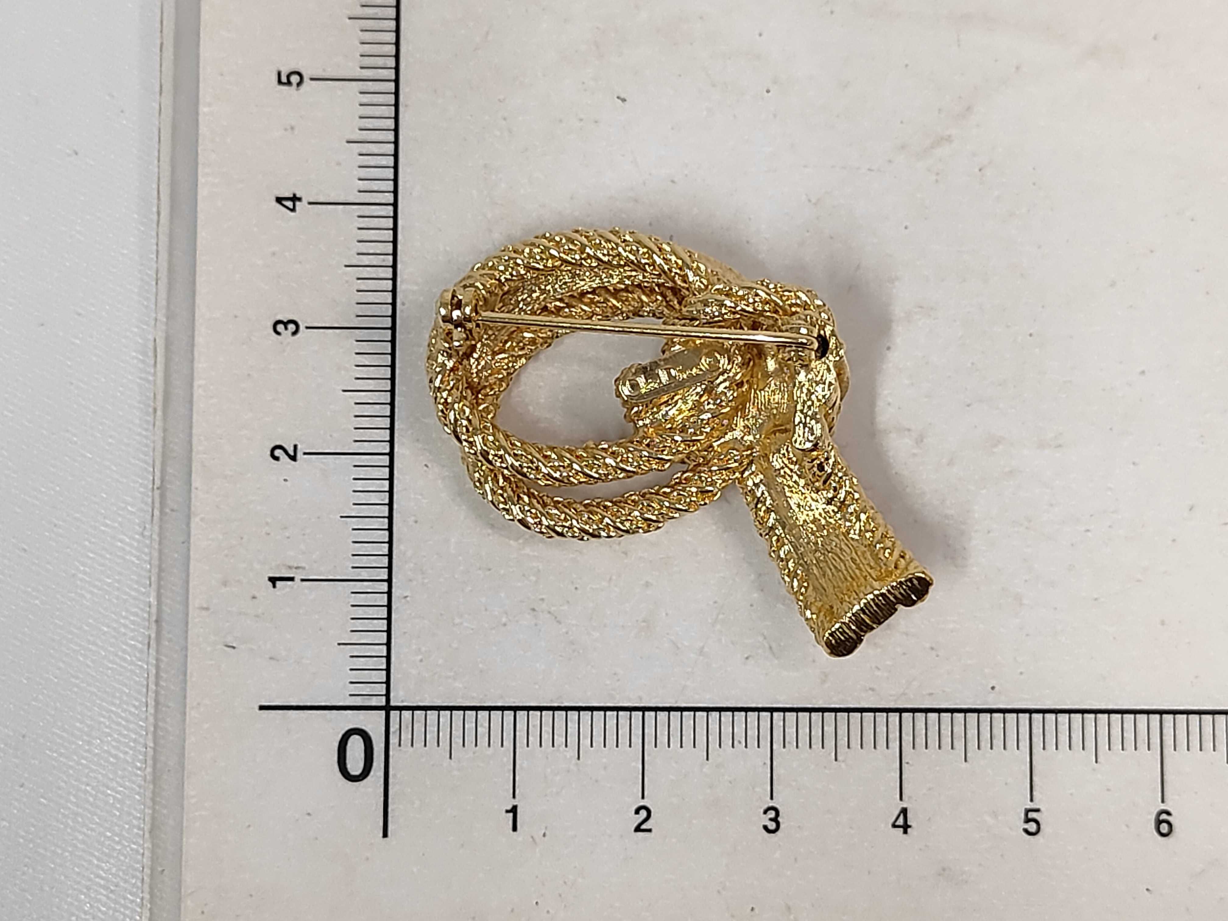 Christian / Brooch / GP Brooch — view 2