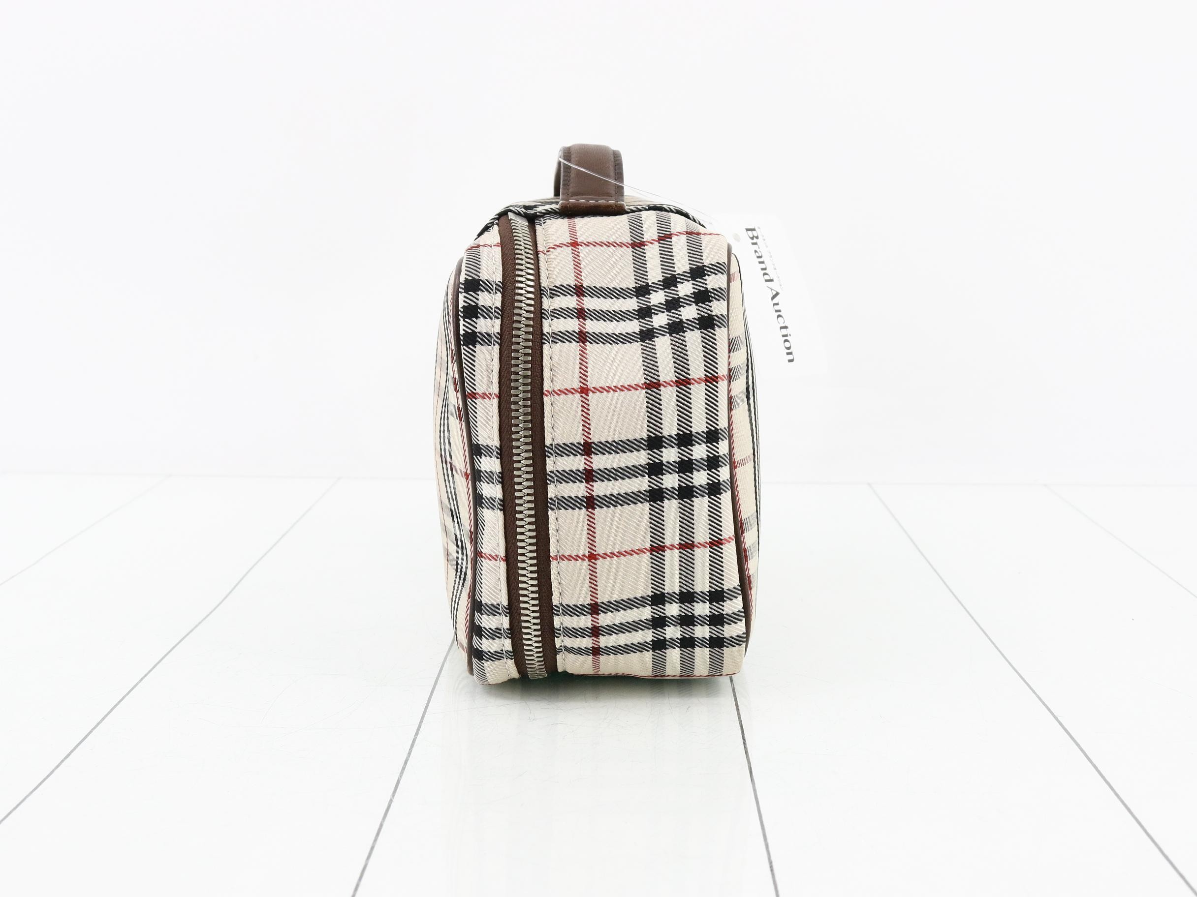 Other lines: Nova Check vanity bags and handbags — view 3