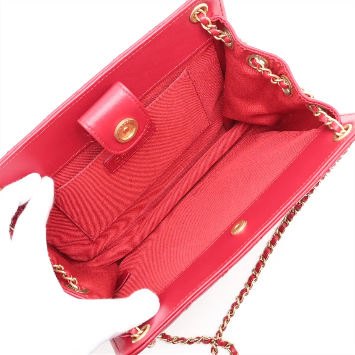 Matelassé Lambskin Chain Shoulder Bag, Red with Gold Hardware, 30545308 (Serial Number in the 30s) — view 7