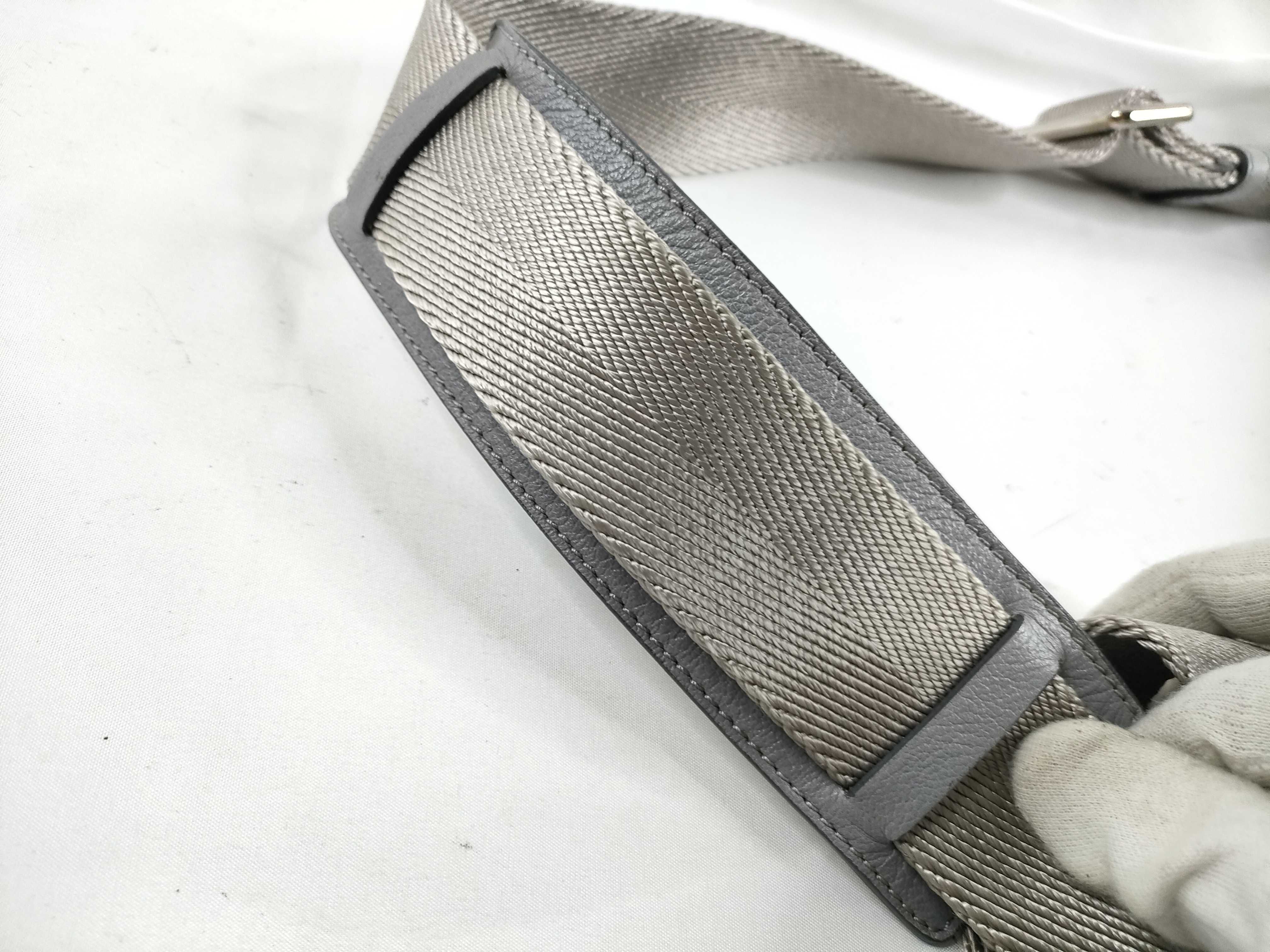 Sulky PVC Leather Shoulder Bag (Gray) — view 7