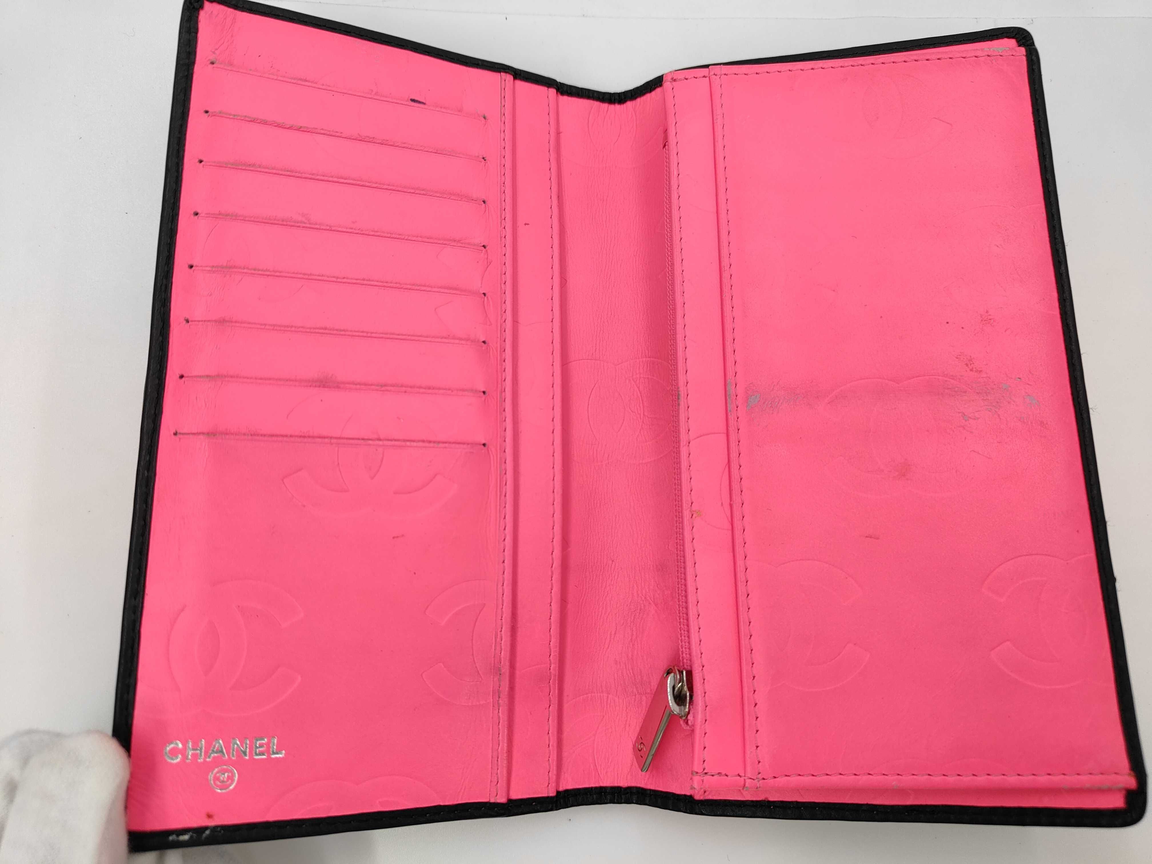 Long Wallet with Seal Guarantee - Serial Number 13 — view 8