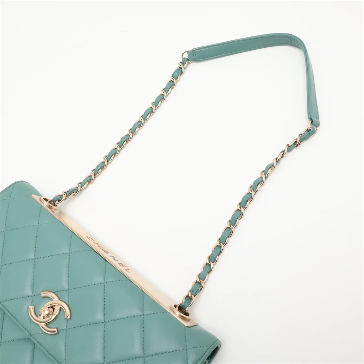 Trendy CC Lambskin Chain Shoulder Bag, Green with Gold Hardware, 20375318 (Serial Number in the 20s) — view 5
