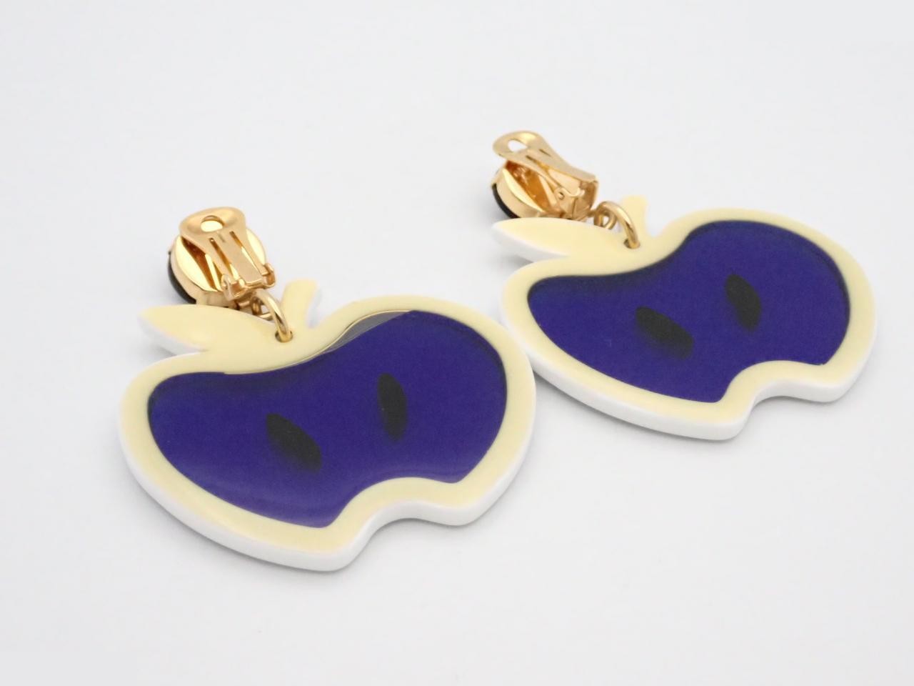 Apple-shaped rhinestone earrings — view 2