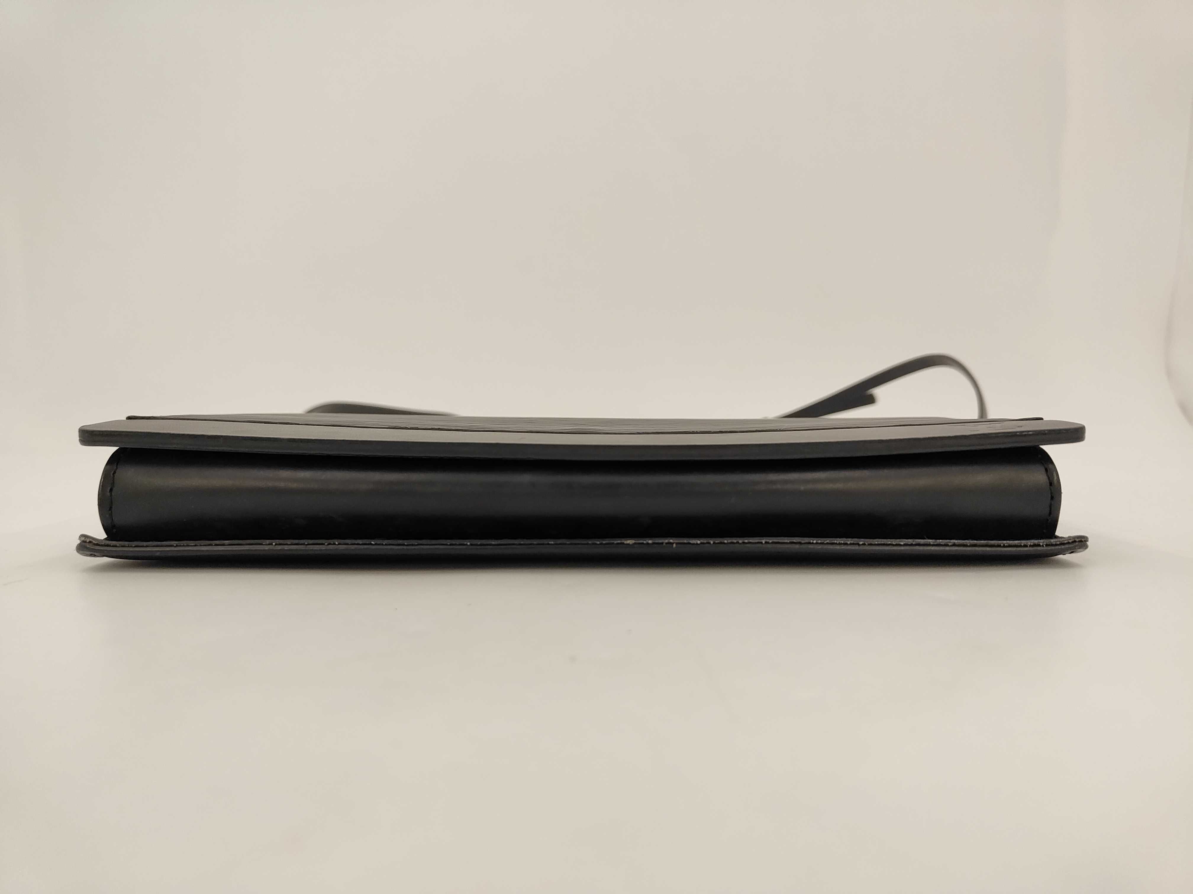 Epi M52732 Epi Honfleur Shoulder Bag — view 3