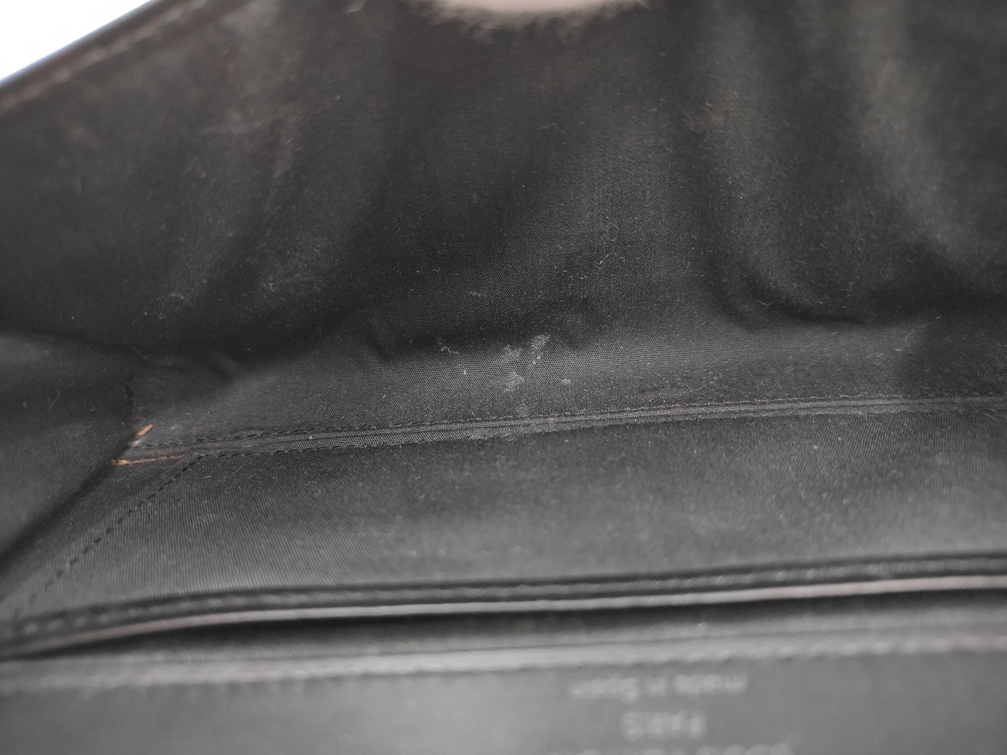Epi M52732 Epi Honfleur Shoulder Bag — view 8