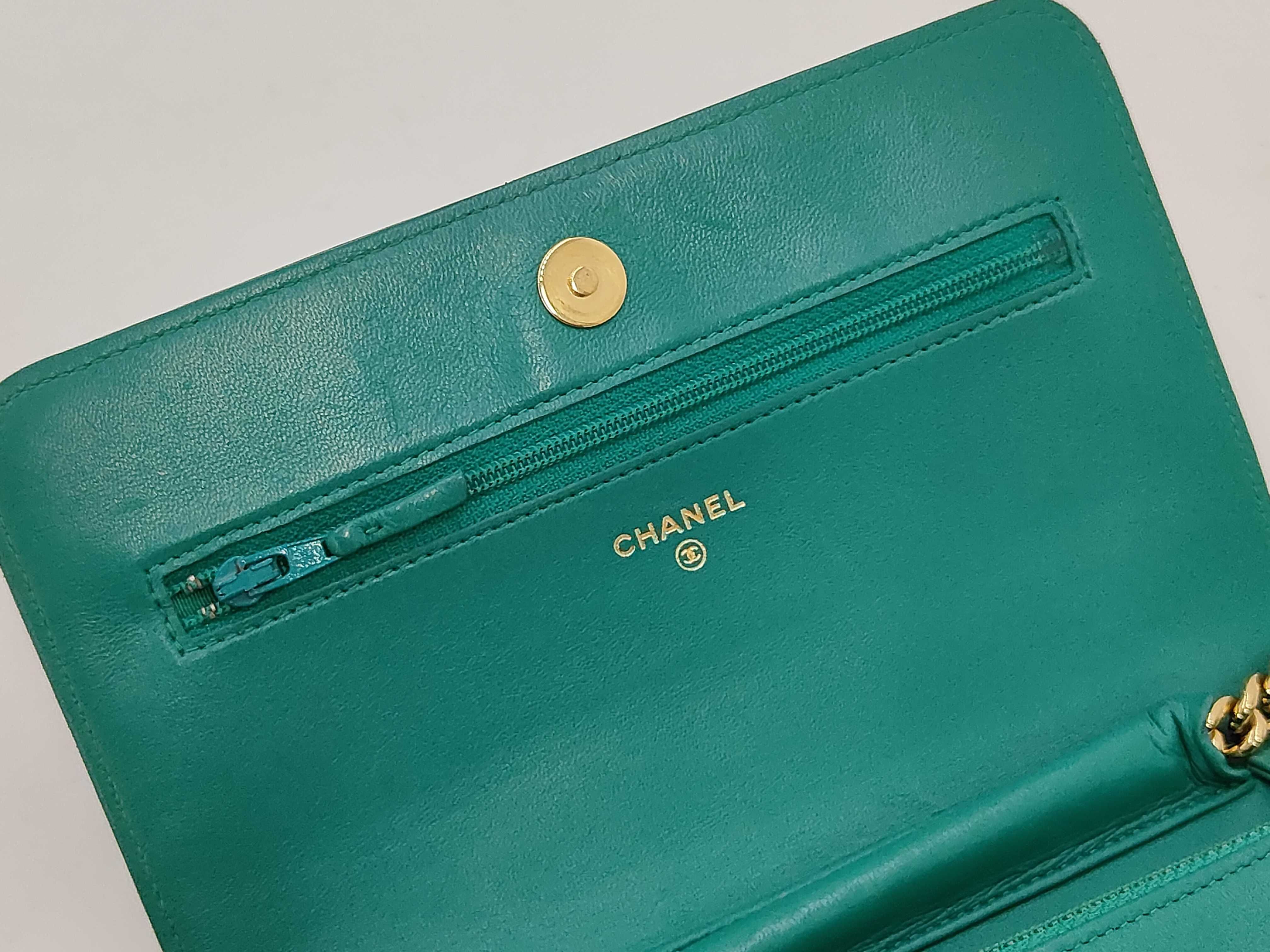 Boy Chanel Chain Wallet, Green Lambskin, Chevron Pattern, Gold Hardware, Shoulder Bag — view 11