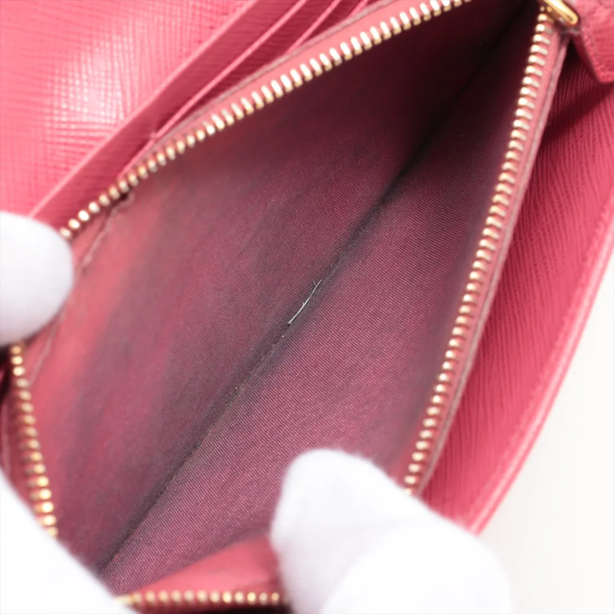 Saffiano Metal 1MH132 Leather Long Wallet Pink — view 11