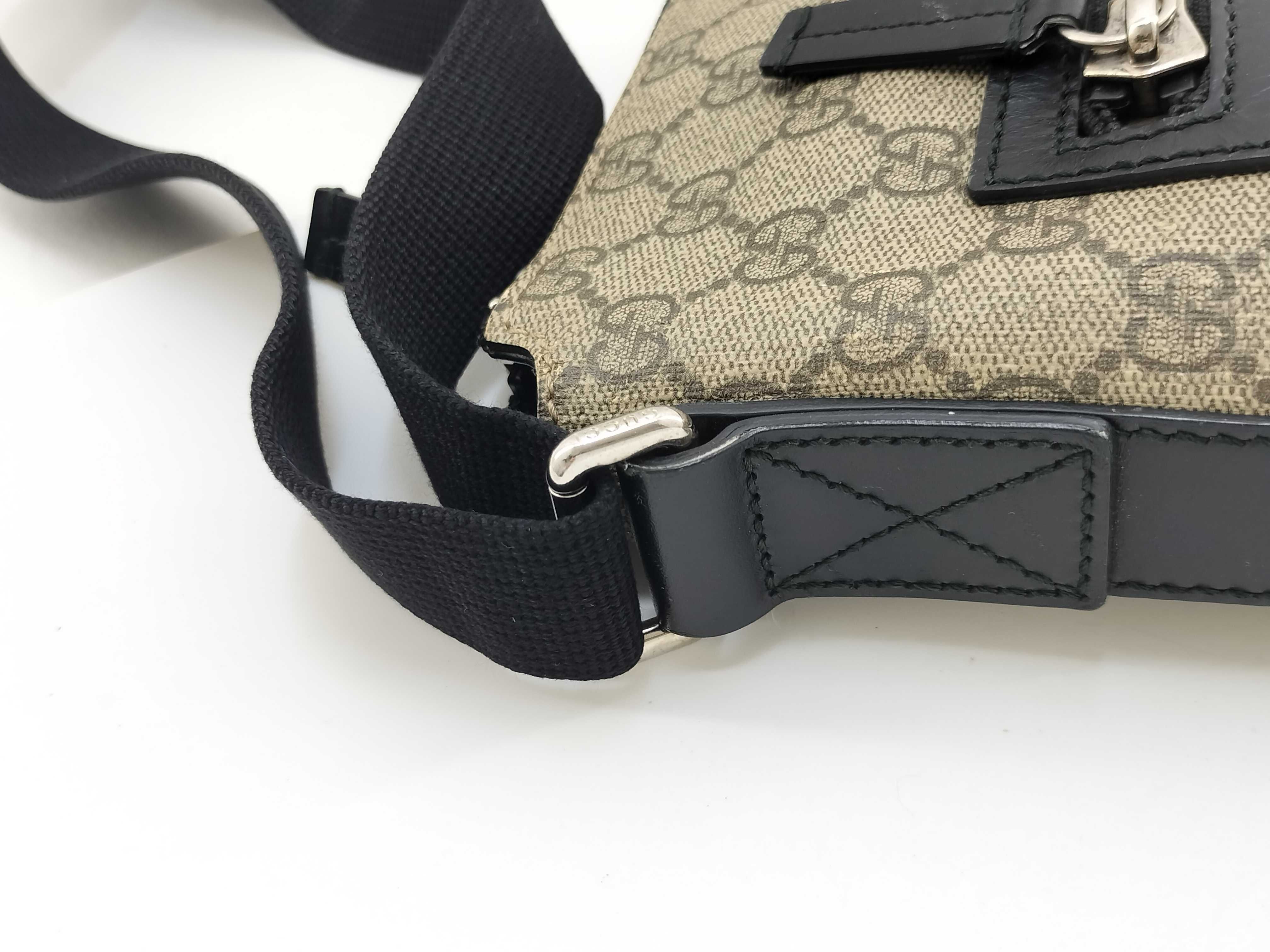 GG Supreme Shoulder Bag — view 6