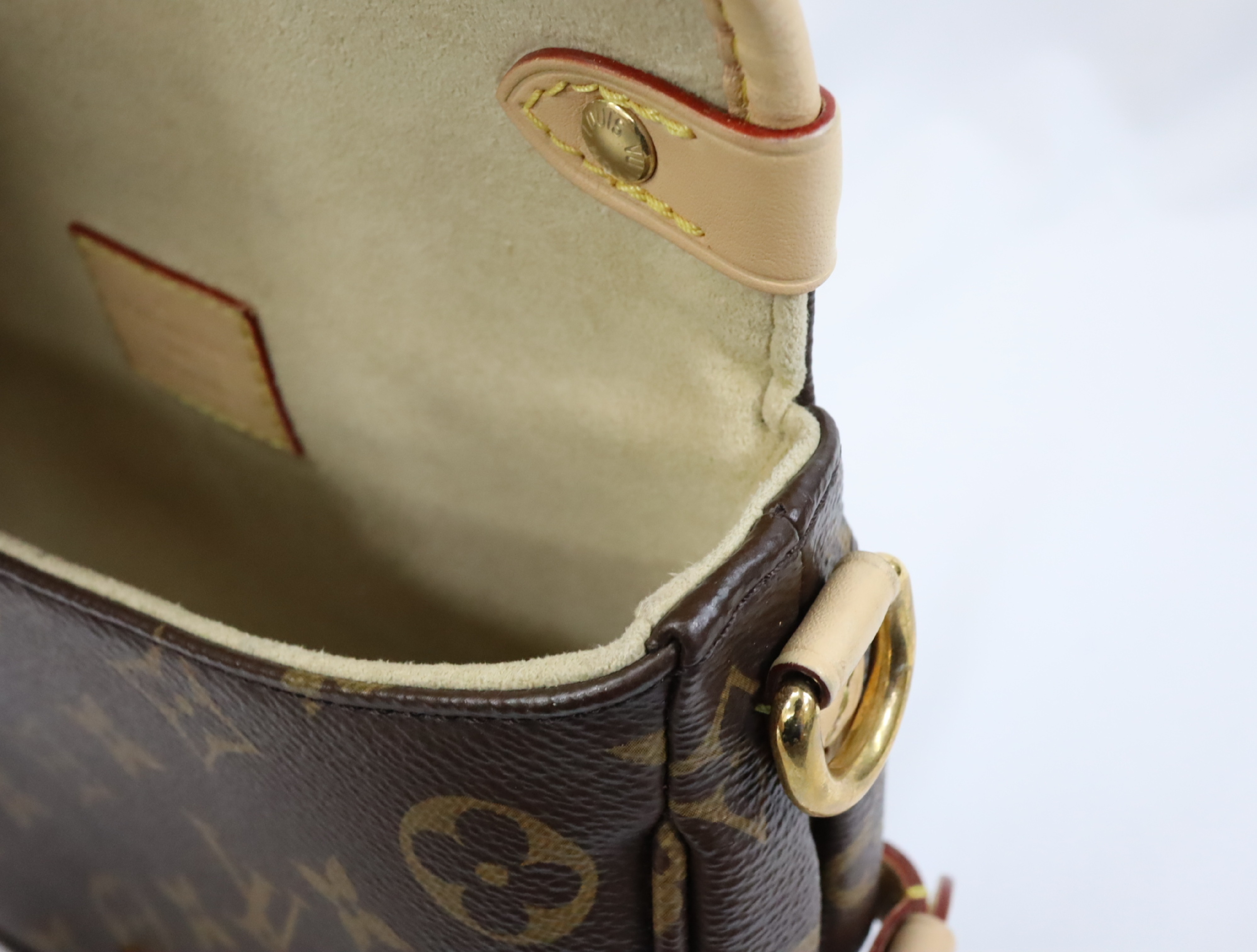 Monogram Saumur BB M46740 Shoulder Bag (RFID detected) — view 15