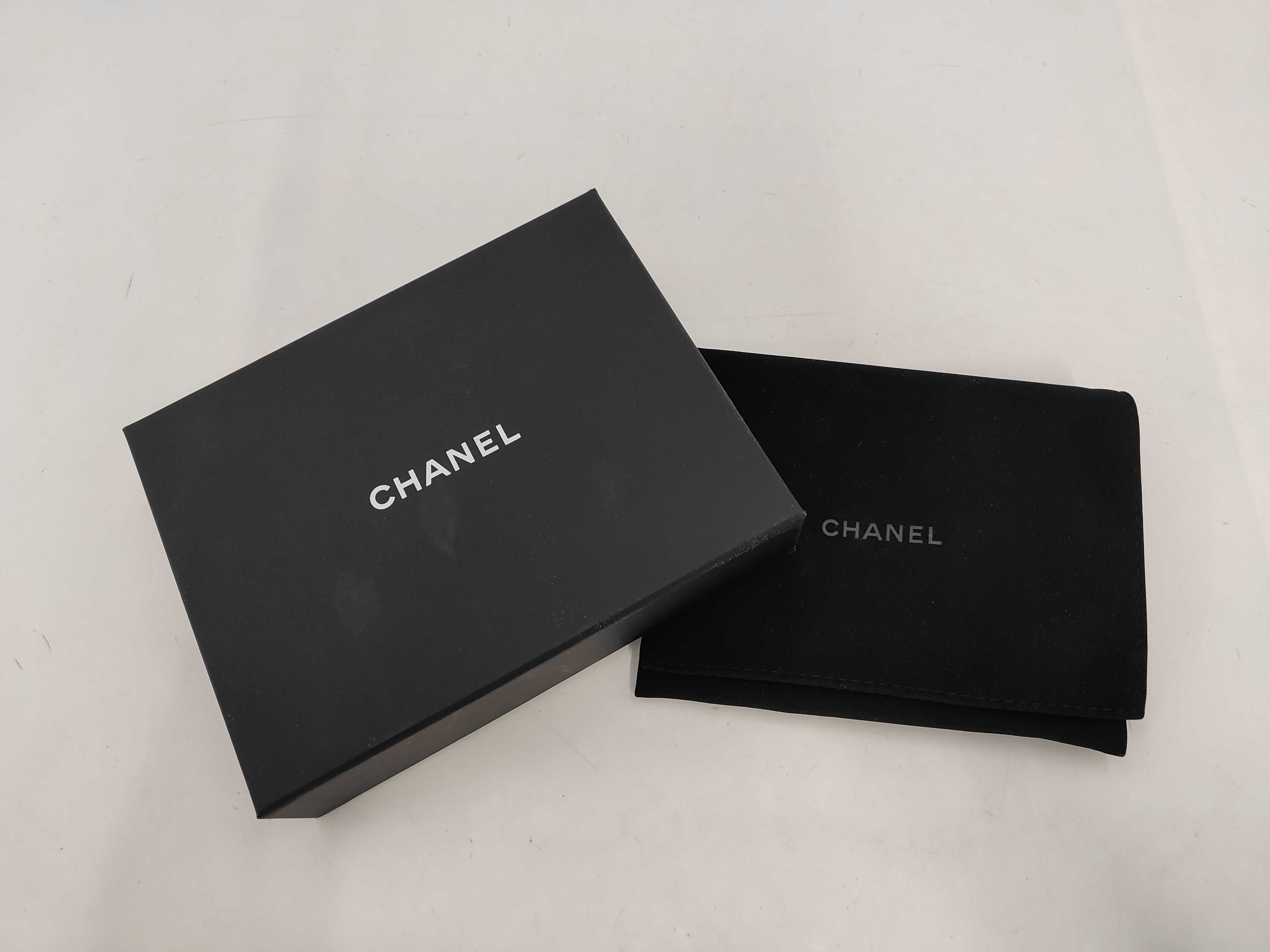 Caviar Skin Mini Chain Wallet — view 13