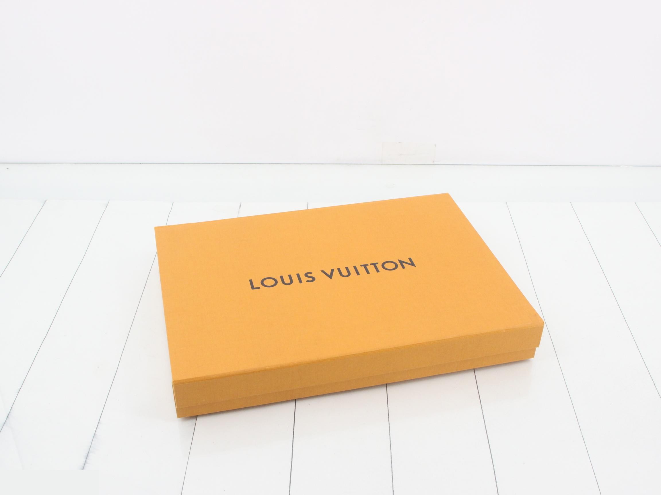 Echarpe Monogram Classic Gradient with Box — view 4