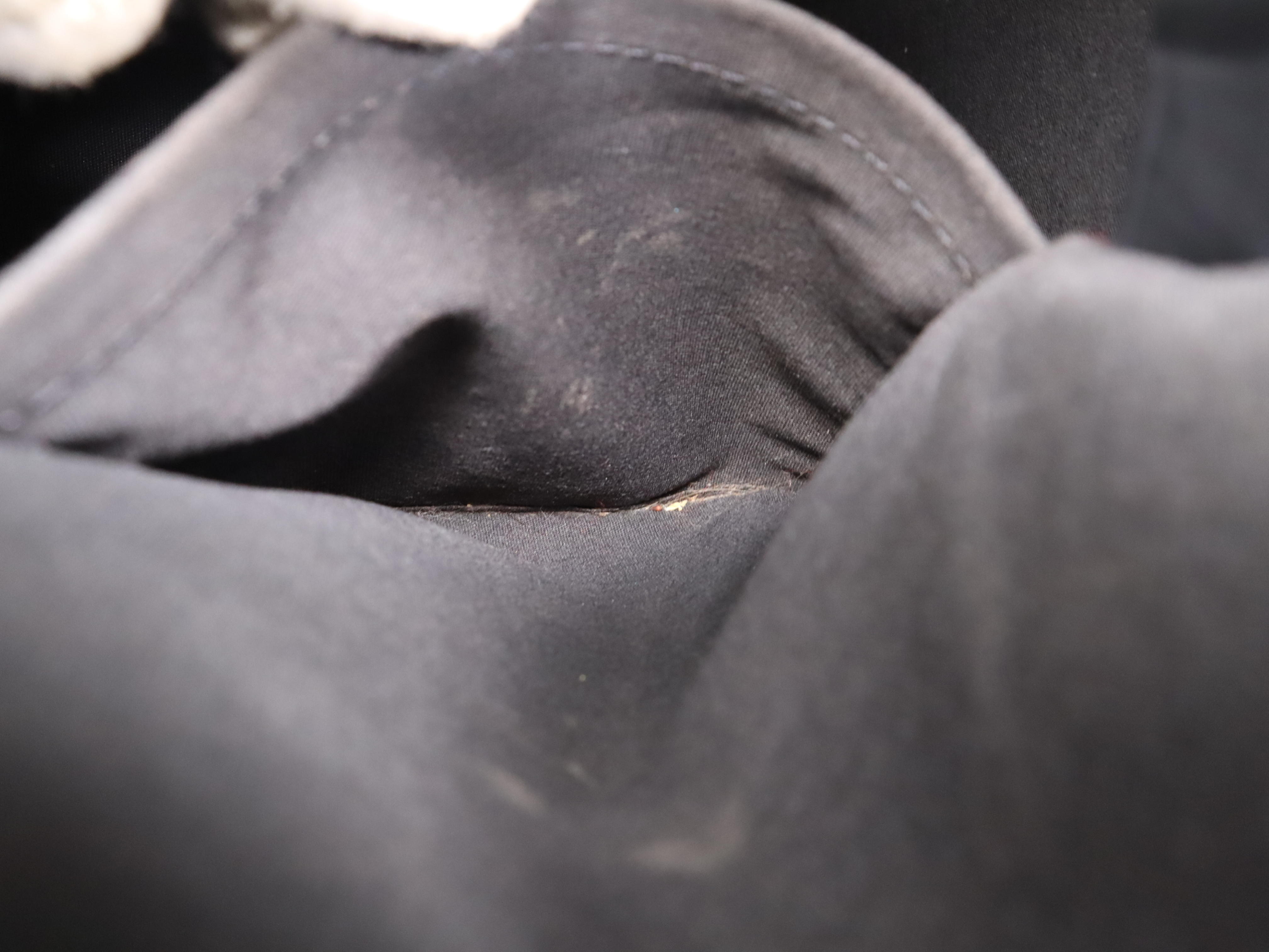 M59032 Epi Speedy 25 Noir Handbag — view 12