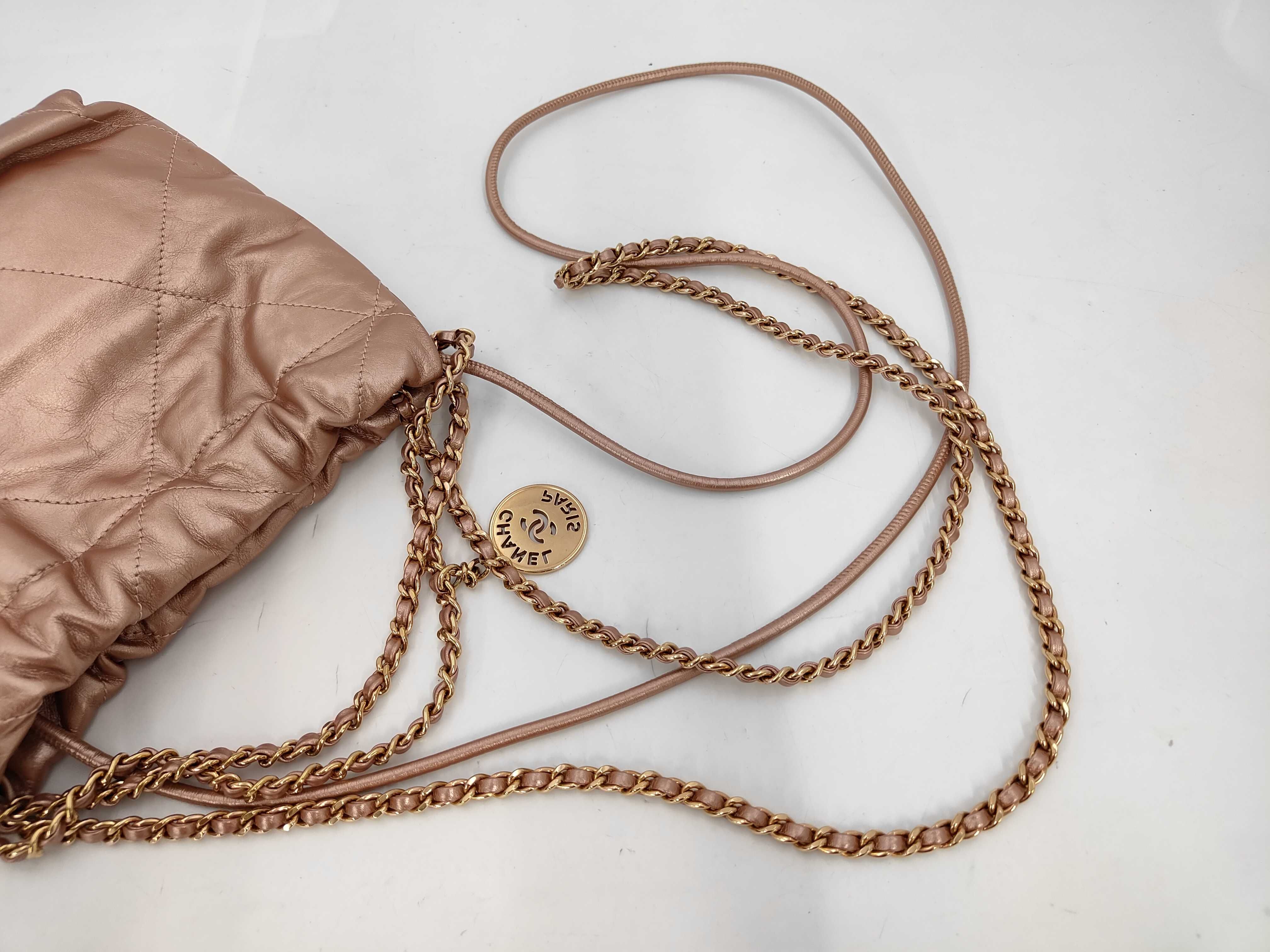 22 Mini Chain Leather Shoulder Bag — view 5