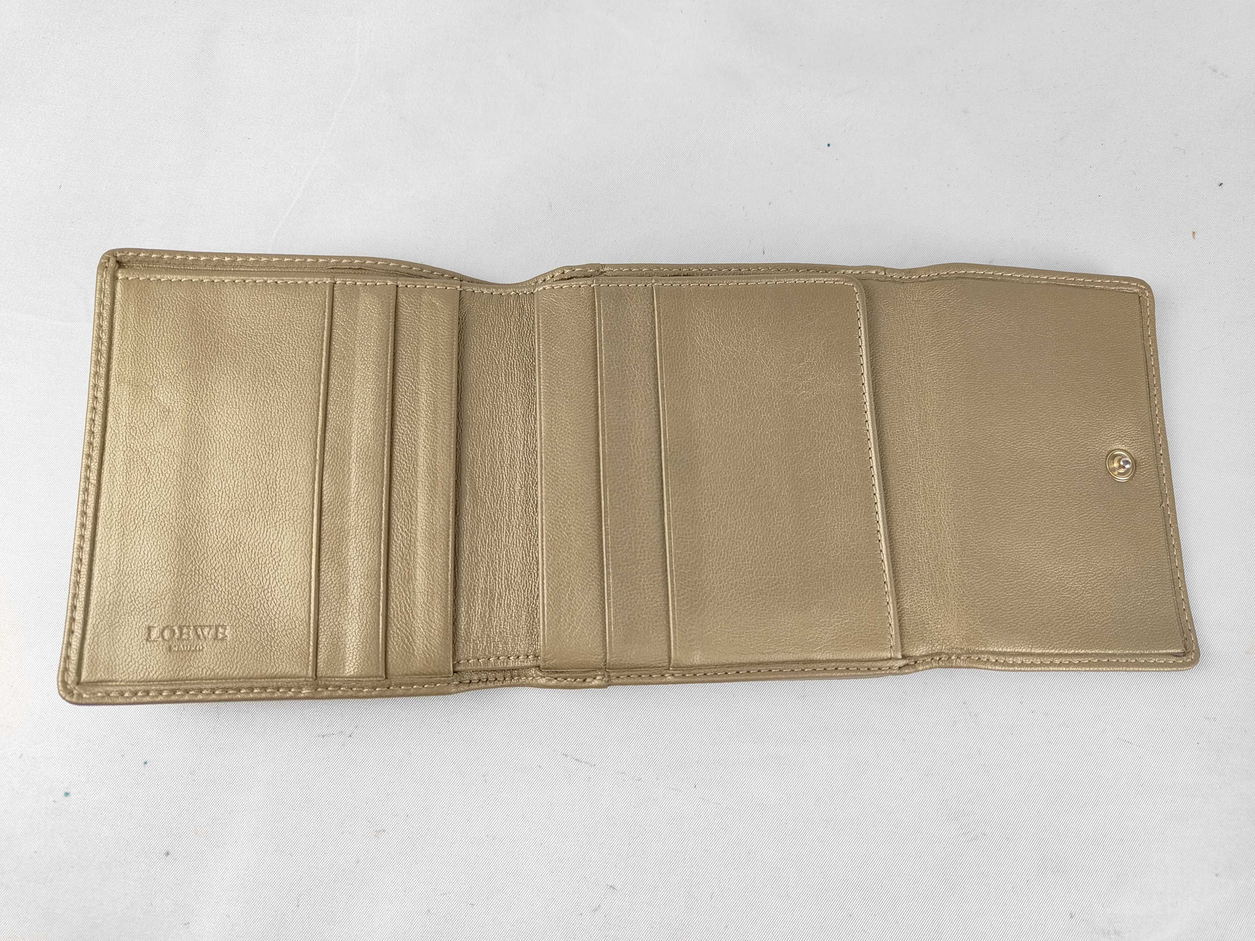 Nappa Leather Tri-fold Wallet — view 7