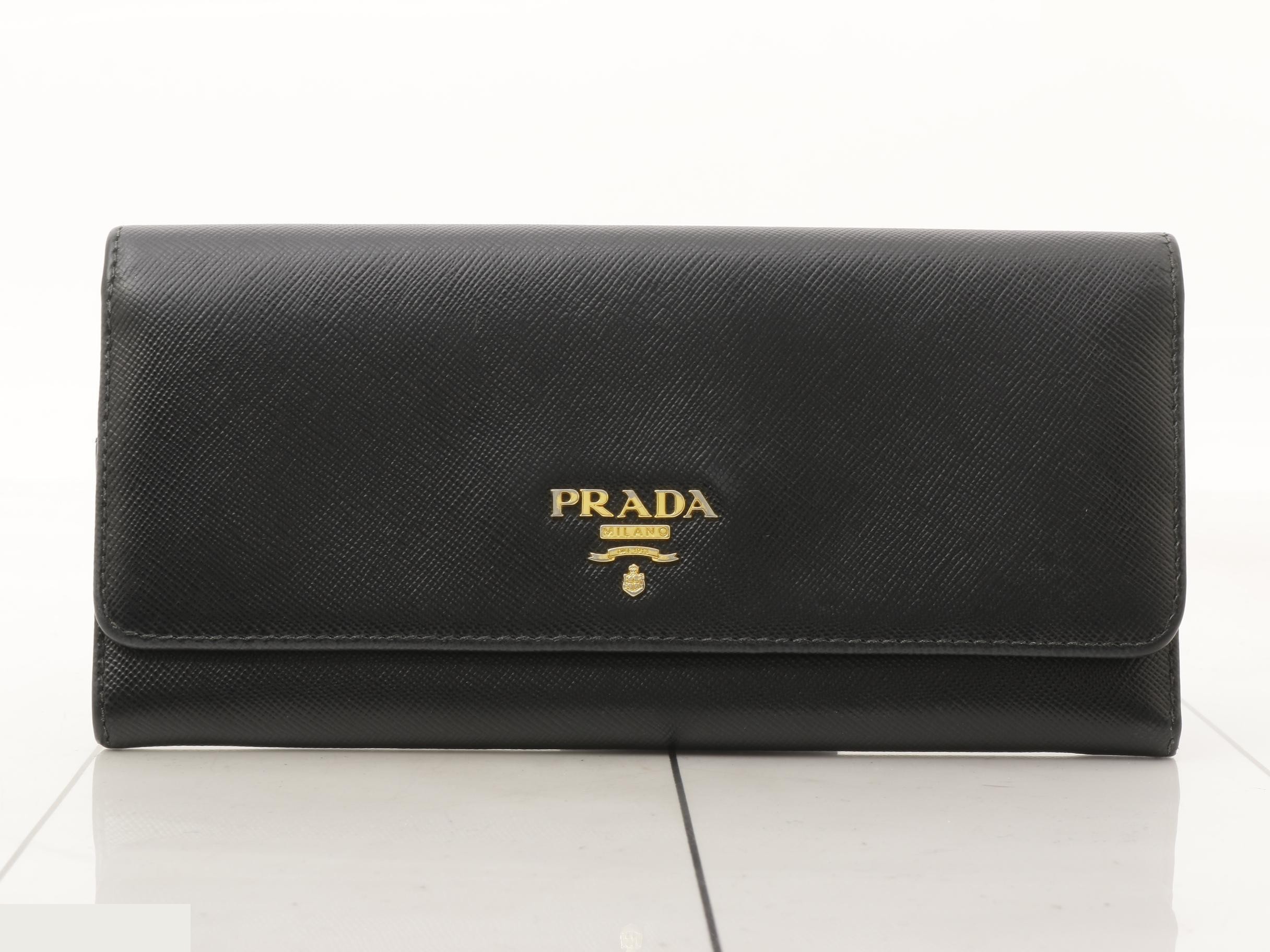 long wallet