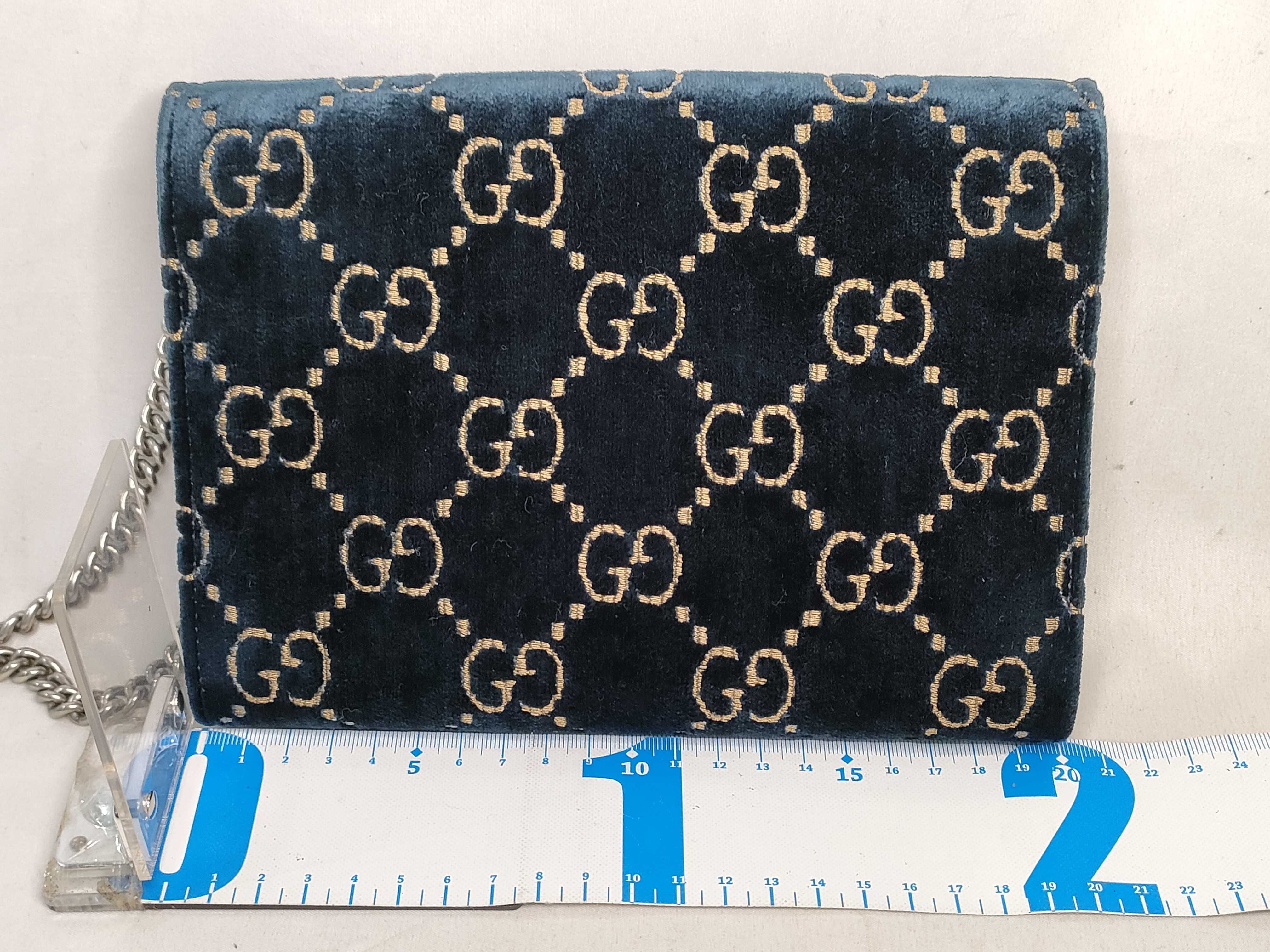 GG Velvet Dionysus Chain Shoulder Bag — view 2
